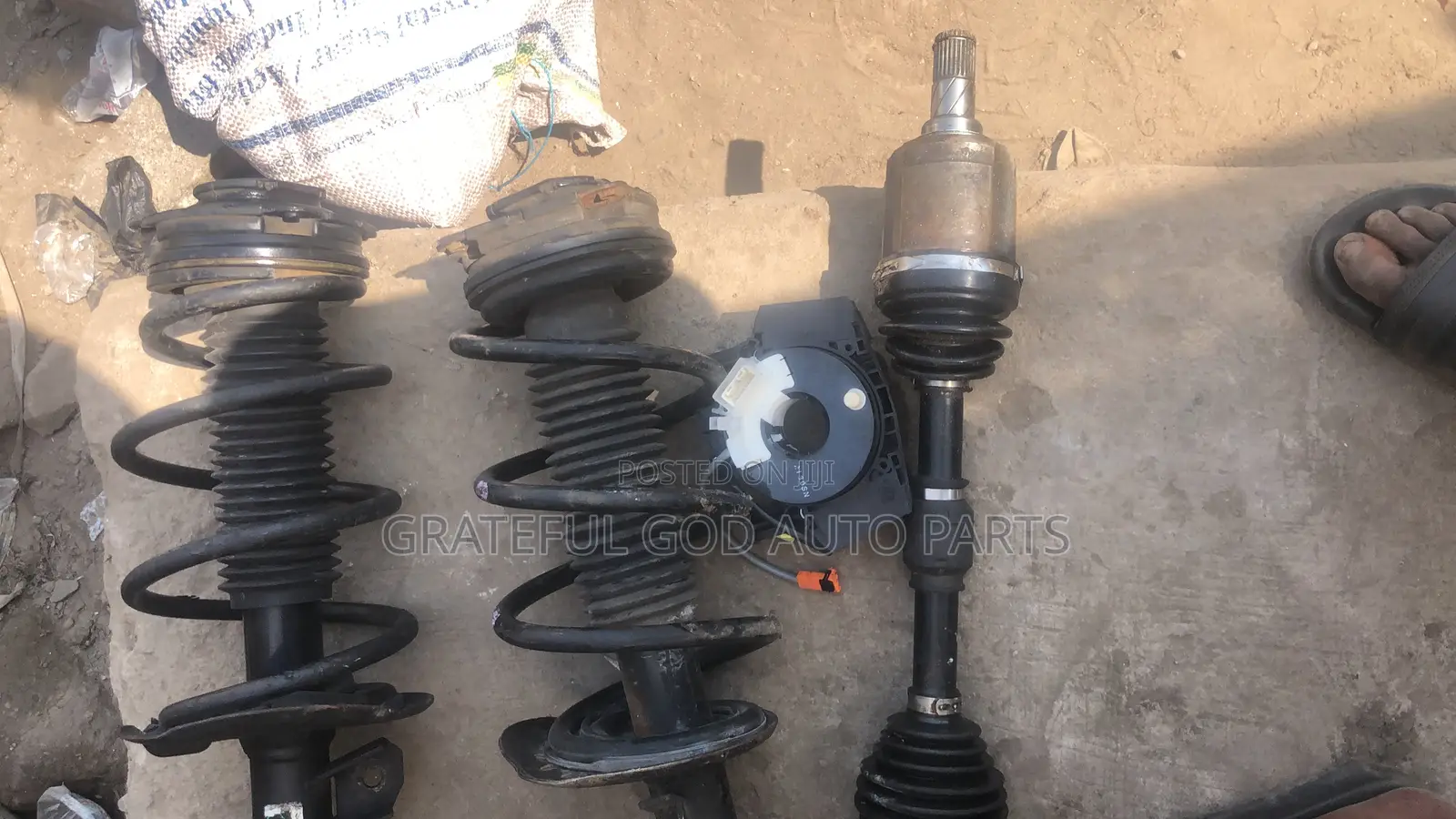 Nissan Rogue and All Nissan Shock Absorbers