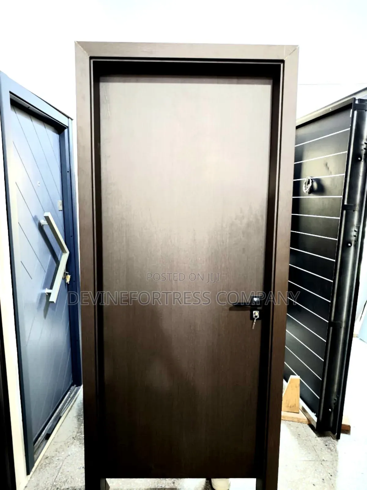 High Quality Bedroom Paladin Door for All Buildings //Brown