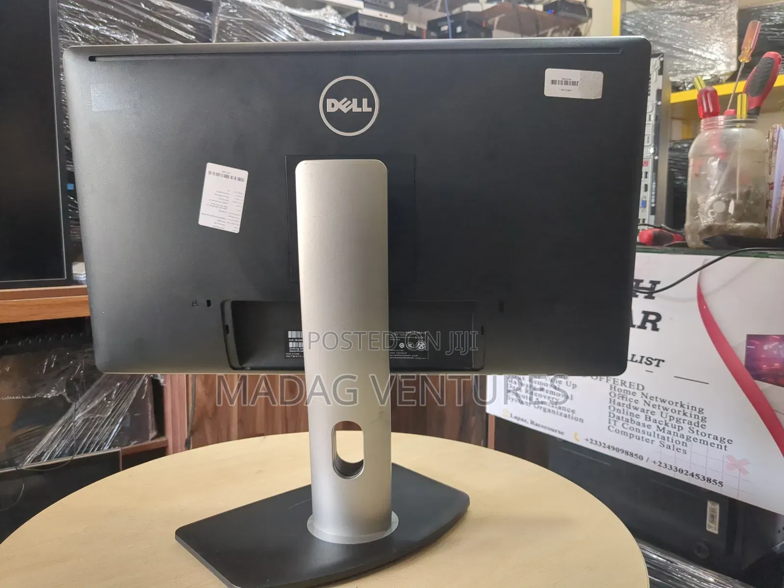Dell P2414hb Full Hd 24 Inch Monitor, Vga, Display Port, Dvi, 1080p