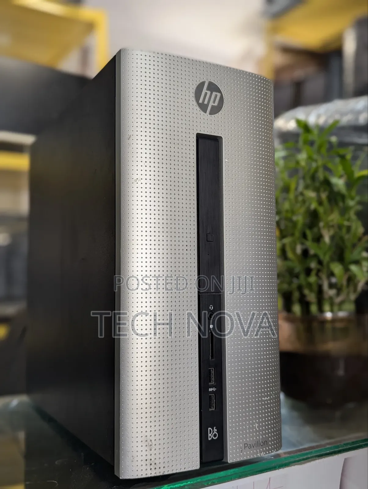 Desktop Computer HP Pavilion 570 8GB AMD A10 SSD 256GB