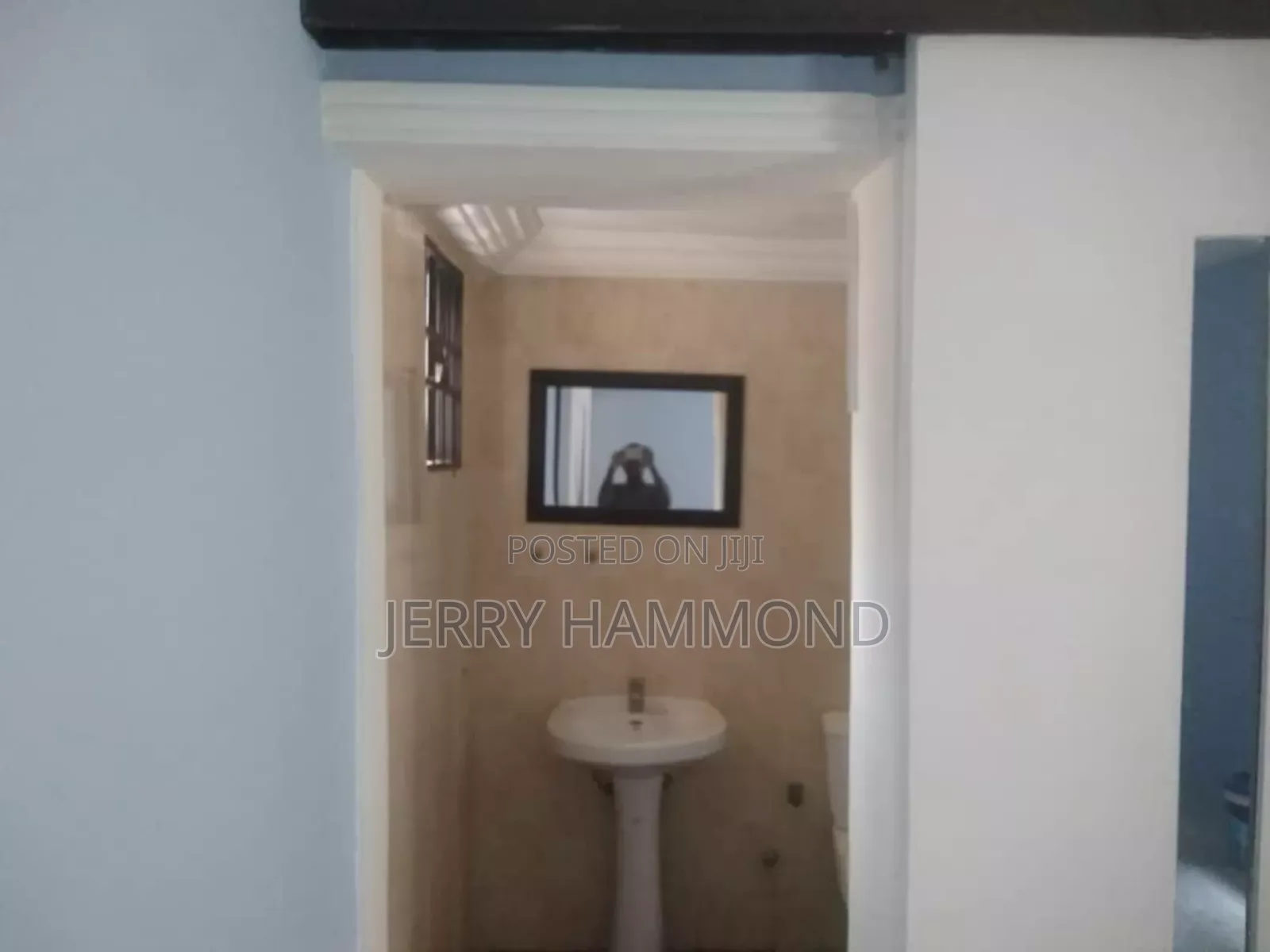 2bdrm House in East Legon Seren for rent