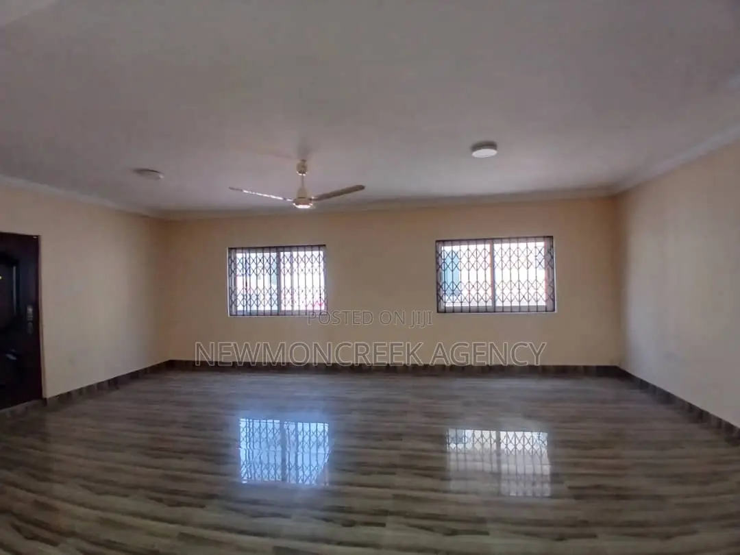 4bdrm Duplex in Abokobi Junction, Accra Metropolitan for rent