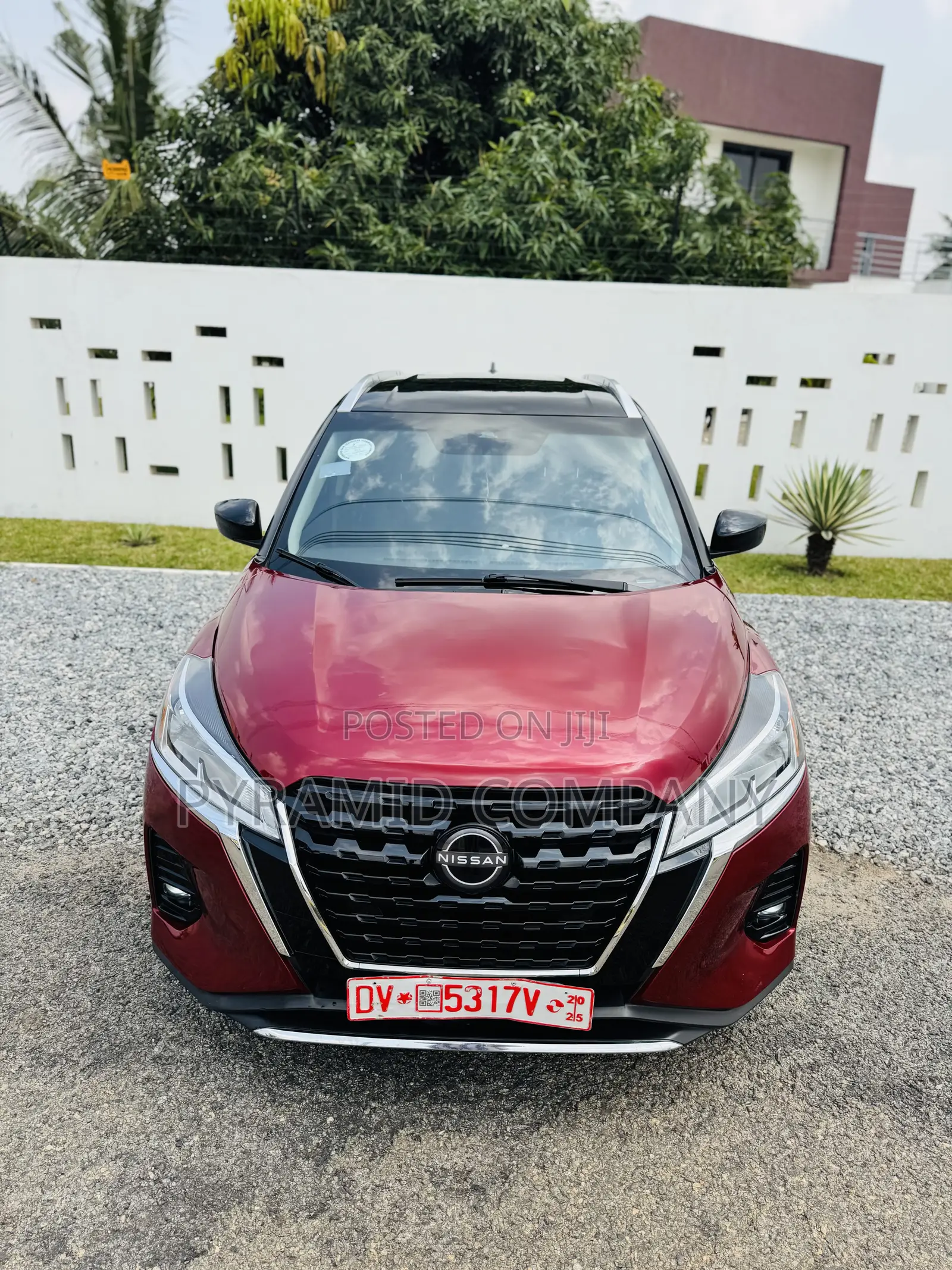 Nissan Kicks S 2023 Red