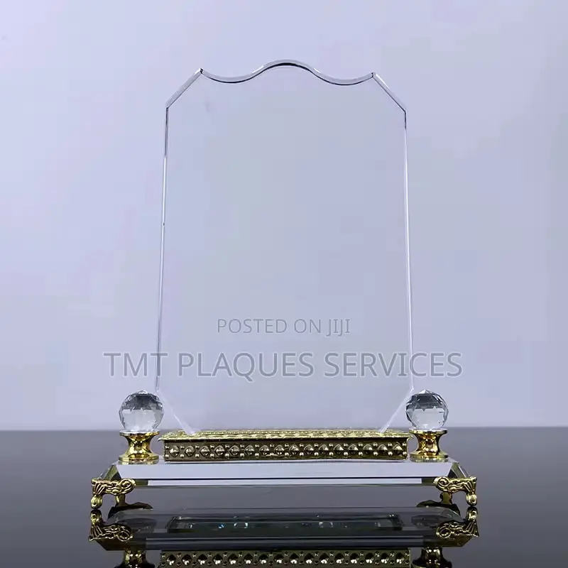Golden Crystal Award Plaque for Your Events and Awards