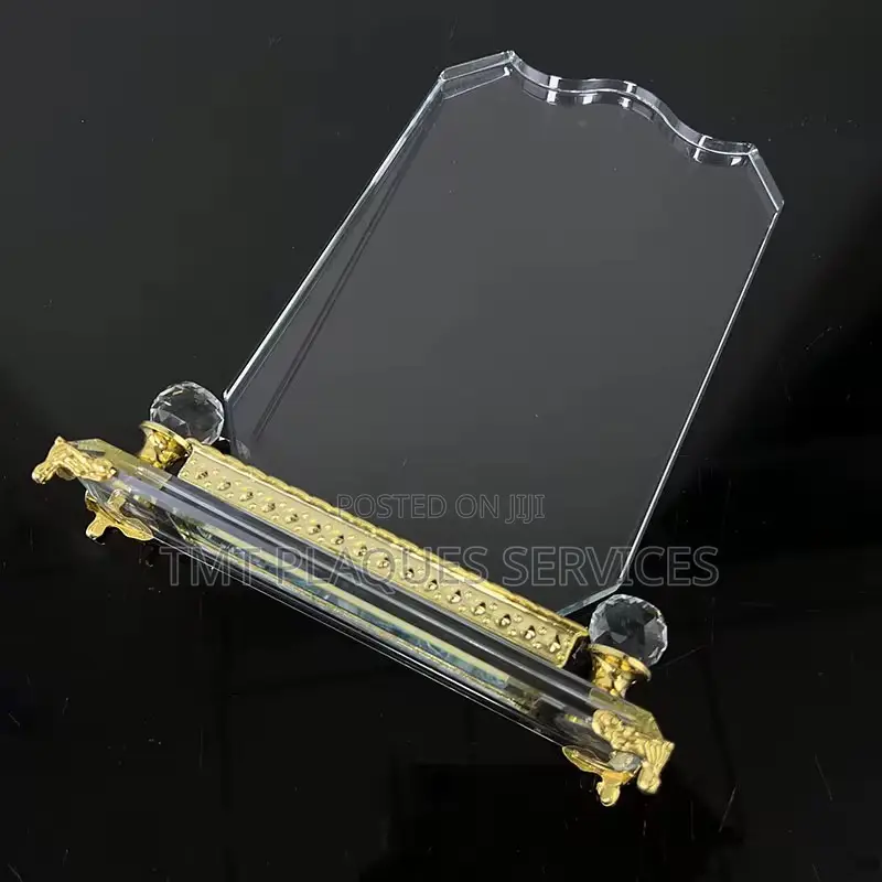 Golden Crystal Award Plaque for Your Events and Awards