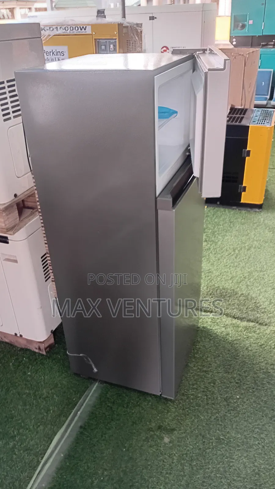 Goldstar 210l Fridge Freezer – Hot Deal, First Come