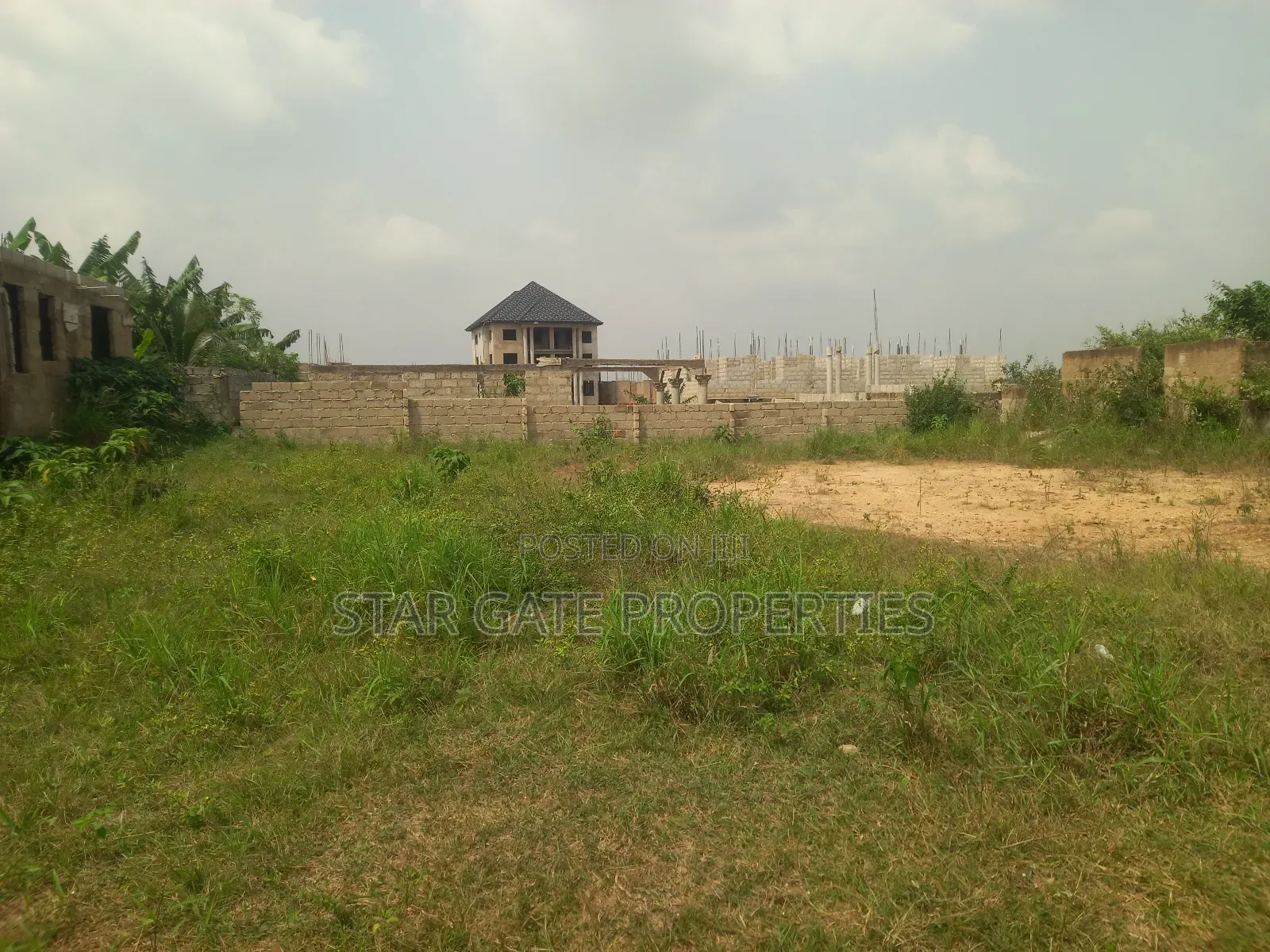Plot for Sale Bosore Saaman ( 2nd Plot Main Asphalt Road)