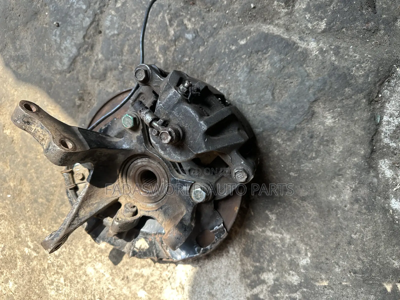 Elantra 2002/2005 Front Hub Complete