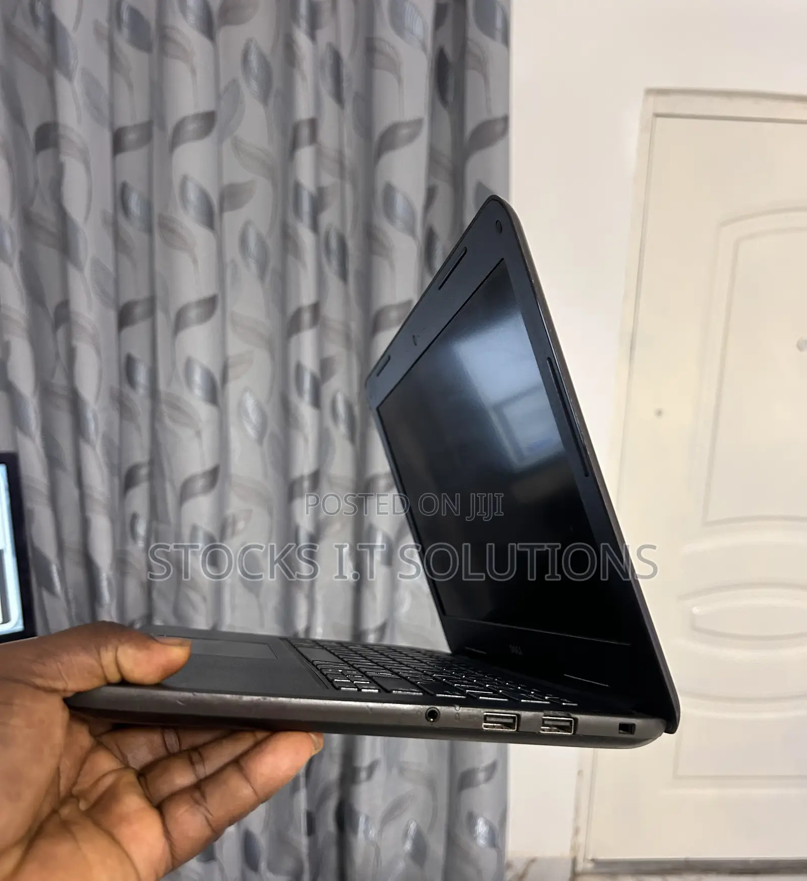 Laptop Dell Latitude 3380 4GB Intel Core i3 HDD 500GB