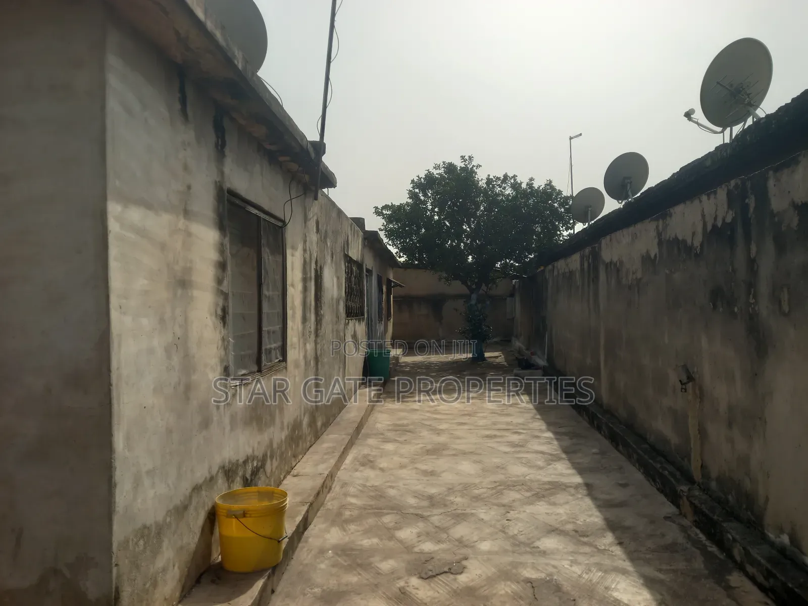 Plot for Sale at Near Tafo Market.