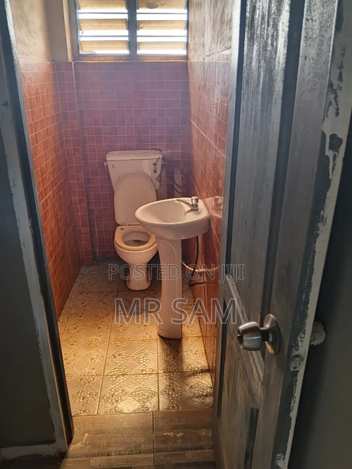3bdrm House in Sam Properties, Weija for sale
