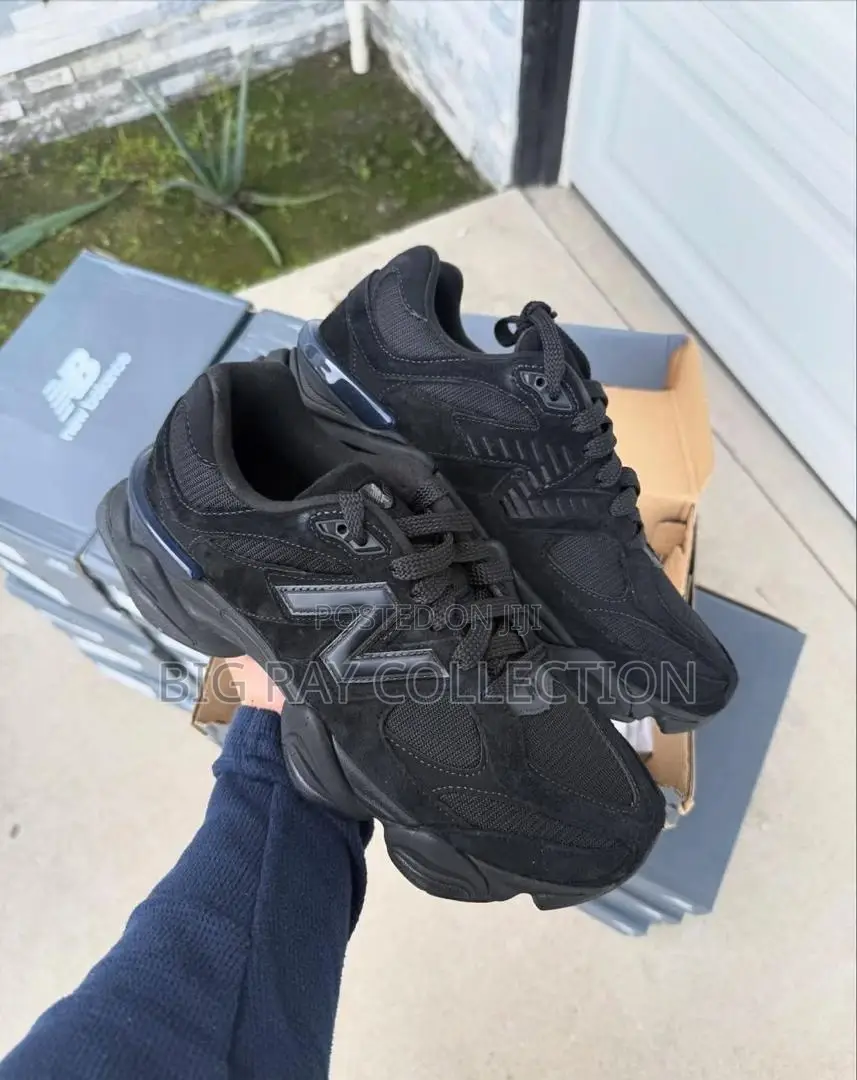 New Balance 9060 Black Cat