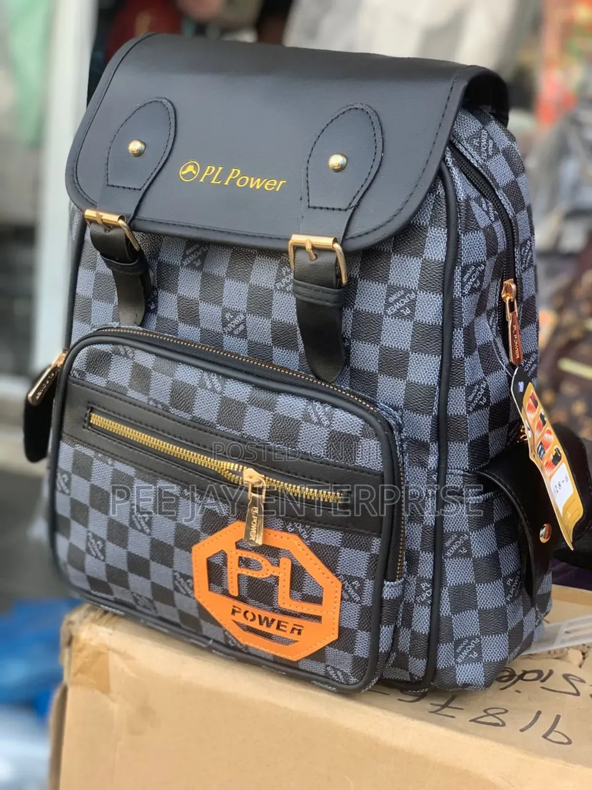 Black Checkered Pattern Multifunctional Backpack
