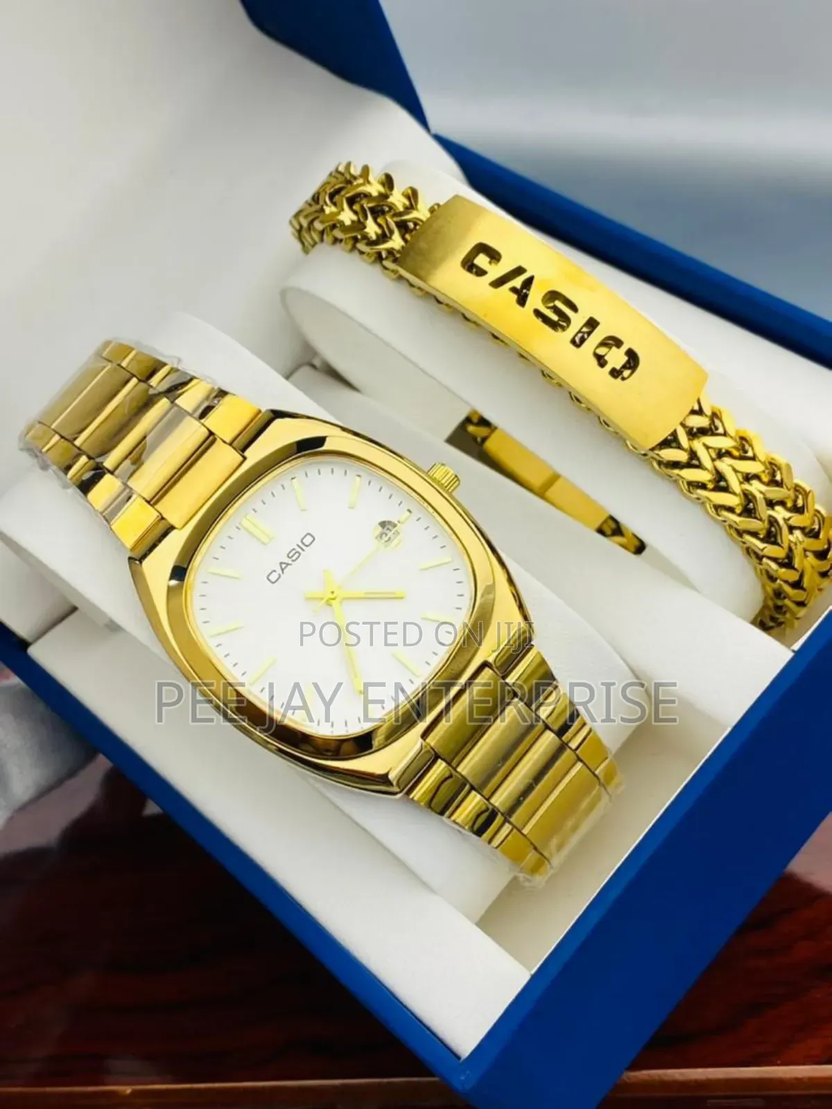 Casio Men's Gold-Tone Analog Watch
