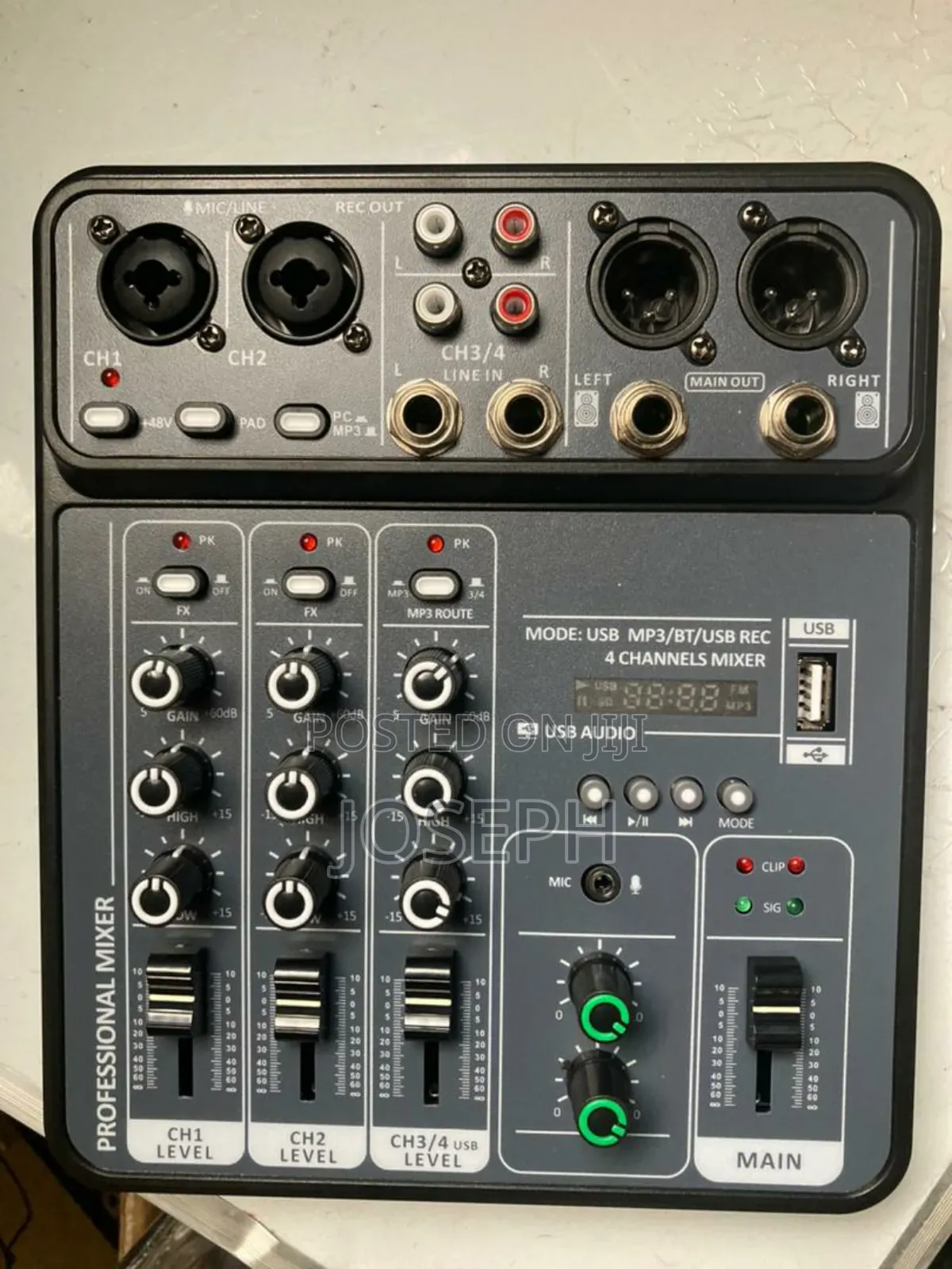 4 Channels Mixer Console