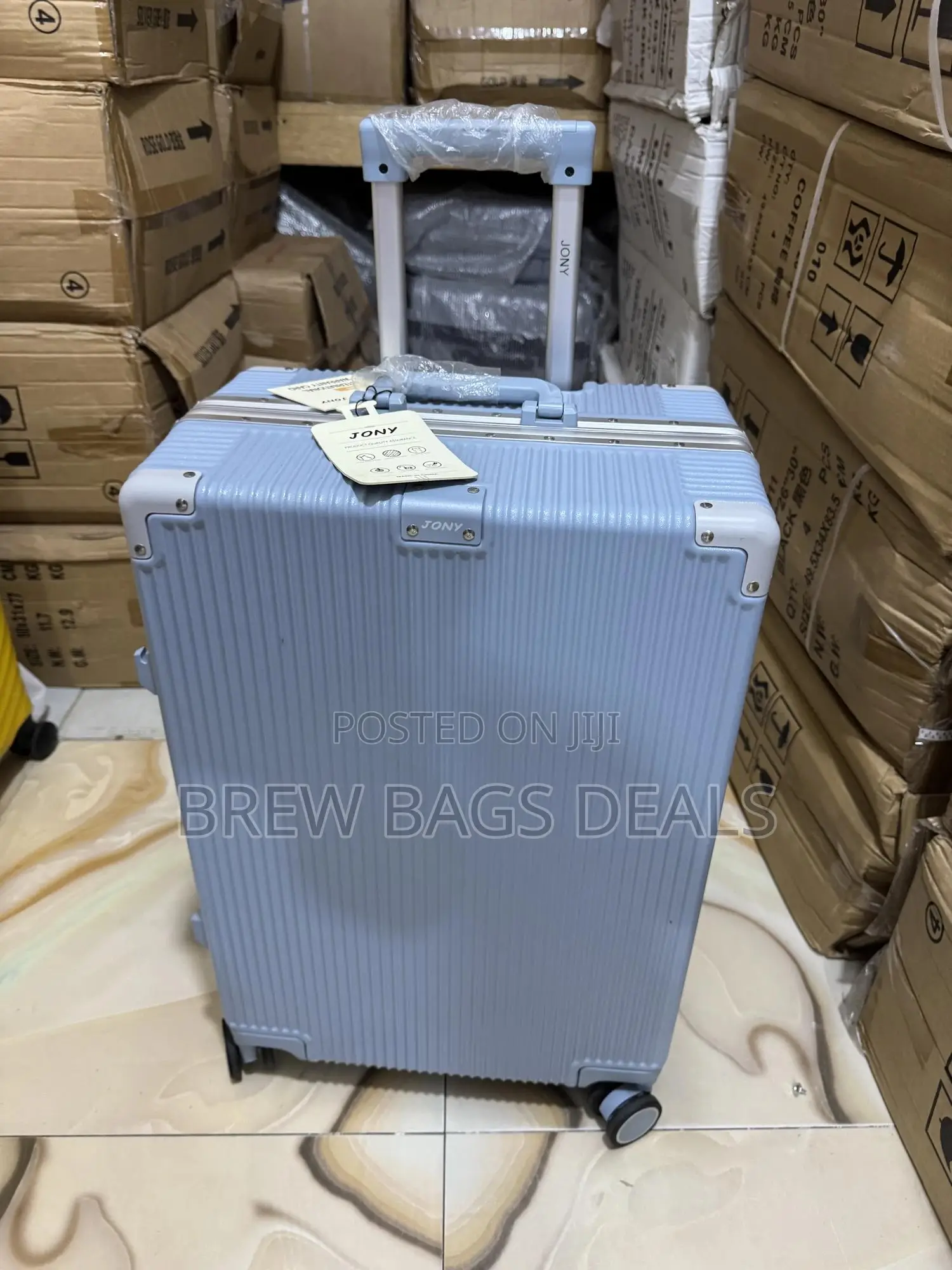 Quality Jony Medium Size 24 Inches Aluminum Edge Zipless Suitcase