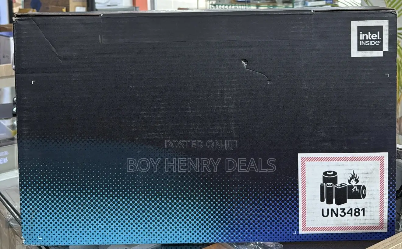 New Laptop Dell Alienware 16X Aurora 32GB Intel Core Ultra 9 SSD 2T