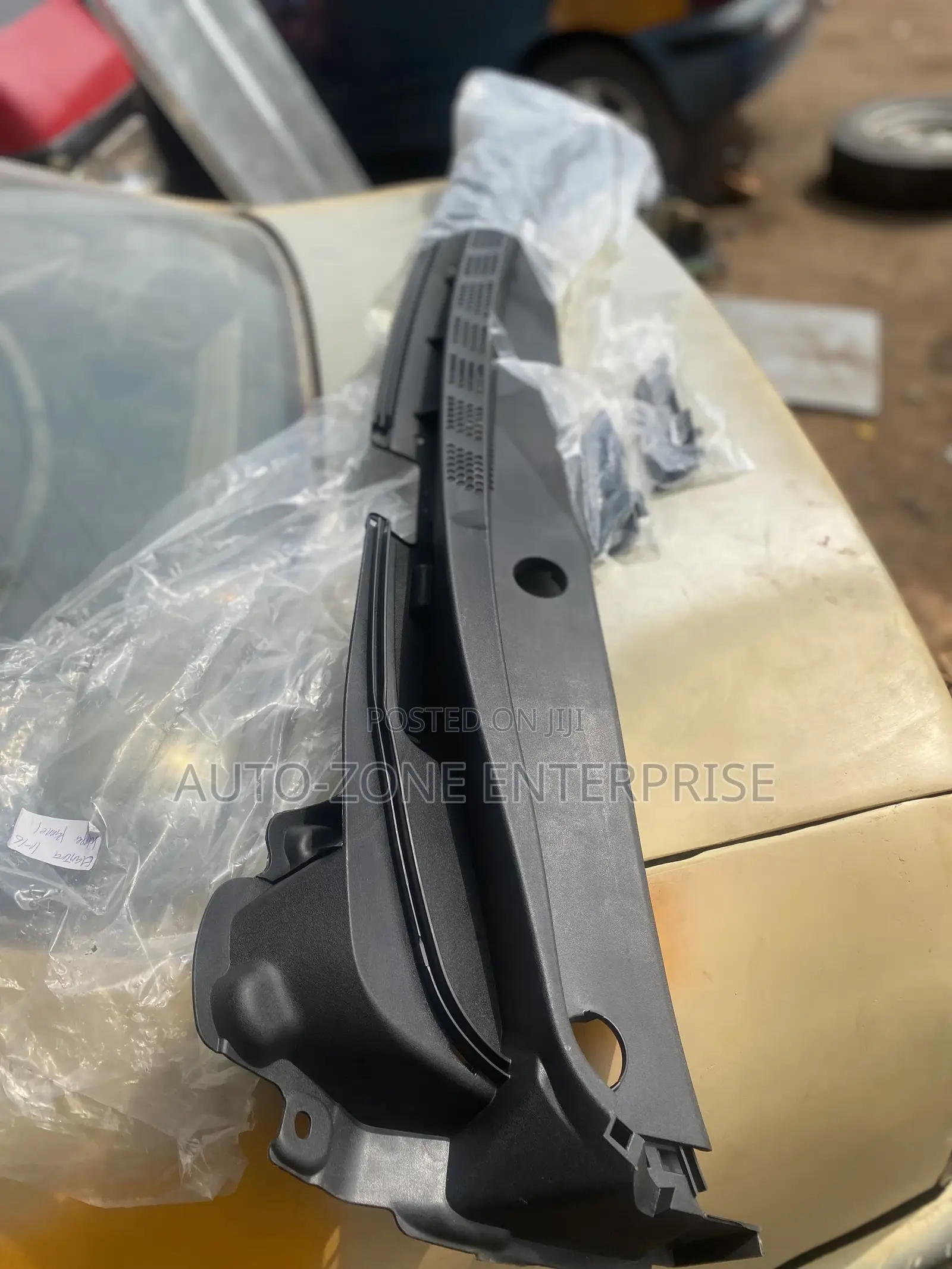 Hyundai Elantra 2011 2012 2013 2014 2015 2016 Wiper Panel