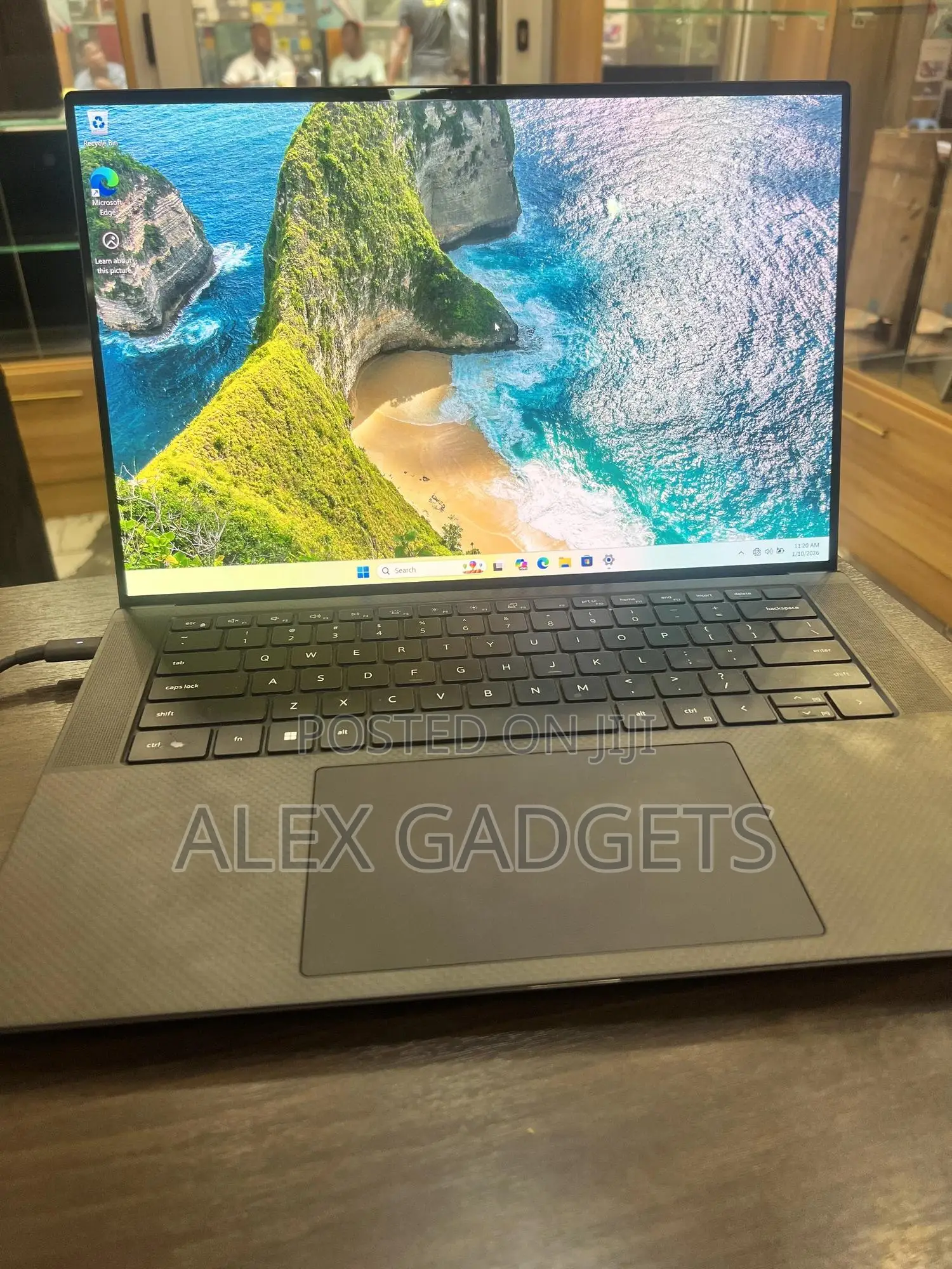 Laptop Dell XPS 15 9530 32GB Intel Core i9 SSD 1T