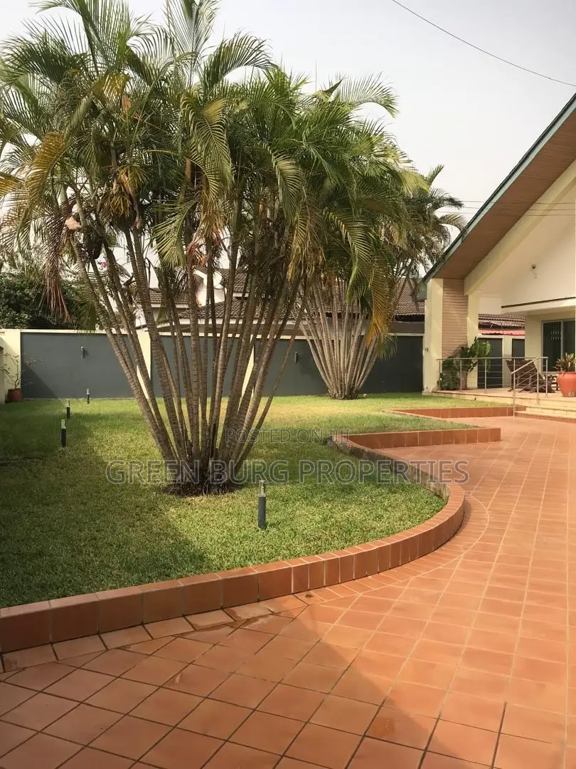 4bdrm House in East Legon for rent