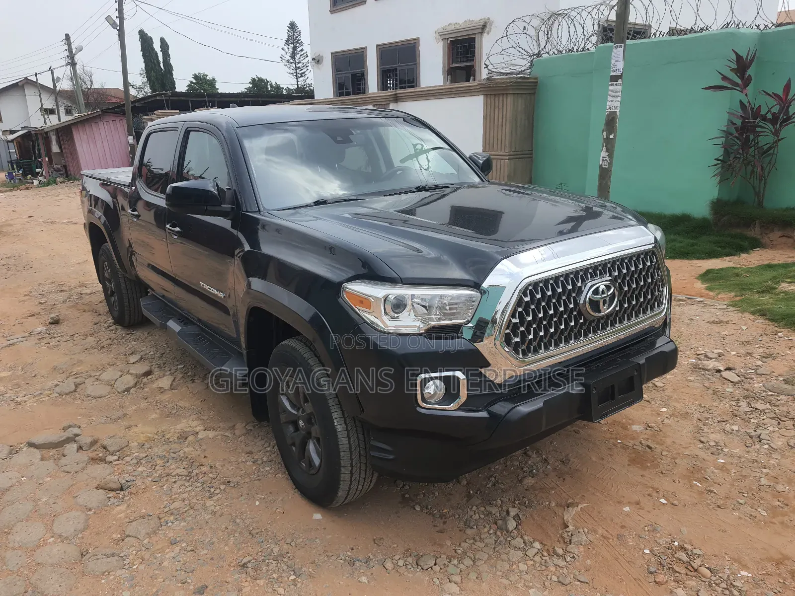 Toyota Tacoma Limited Double Cab 6' Bed V6 AT 2023 Black