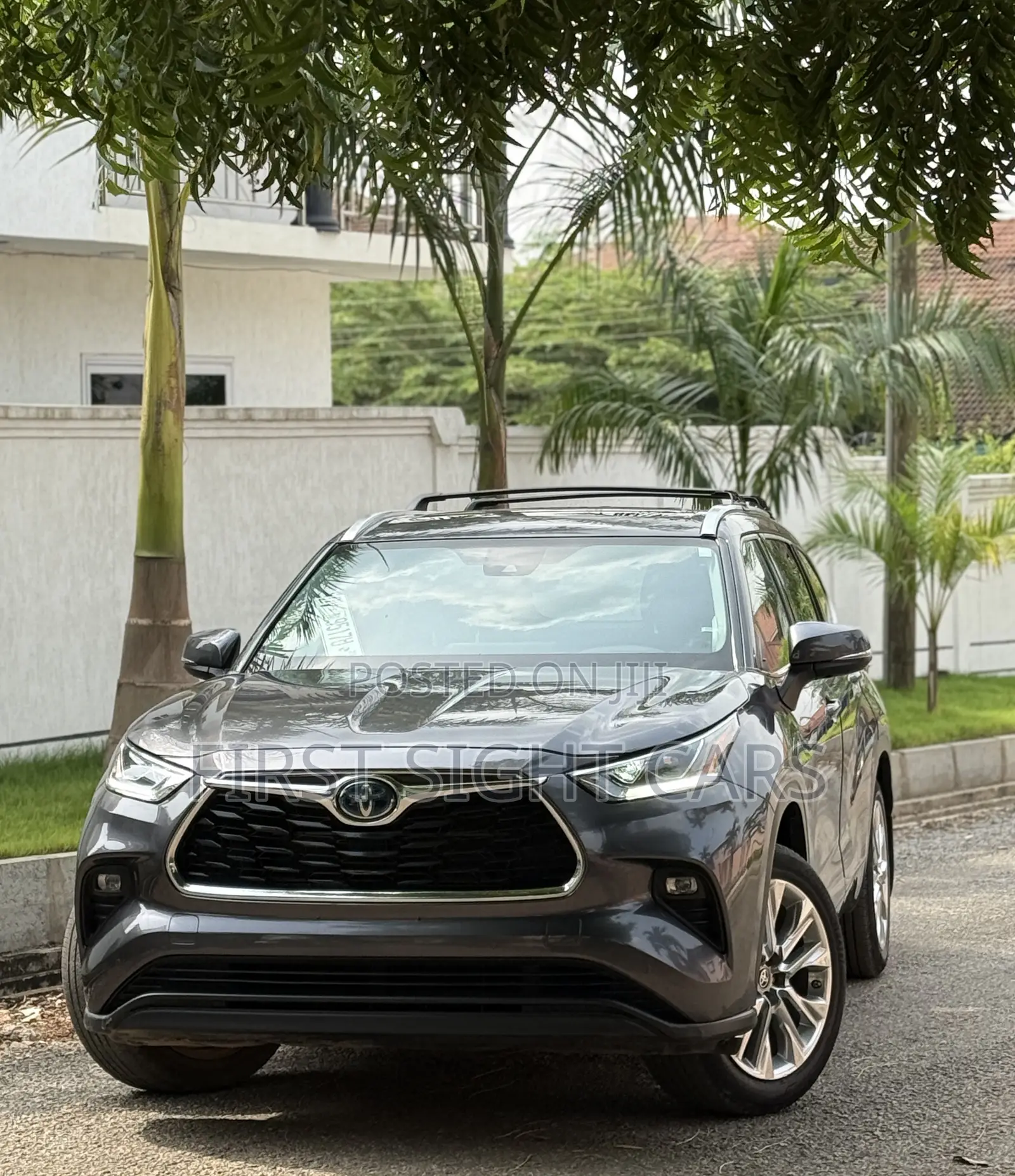 Toyota Highlander XSE AWD 2023 Gray