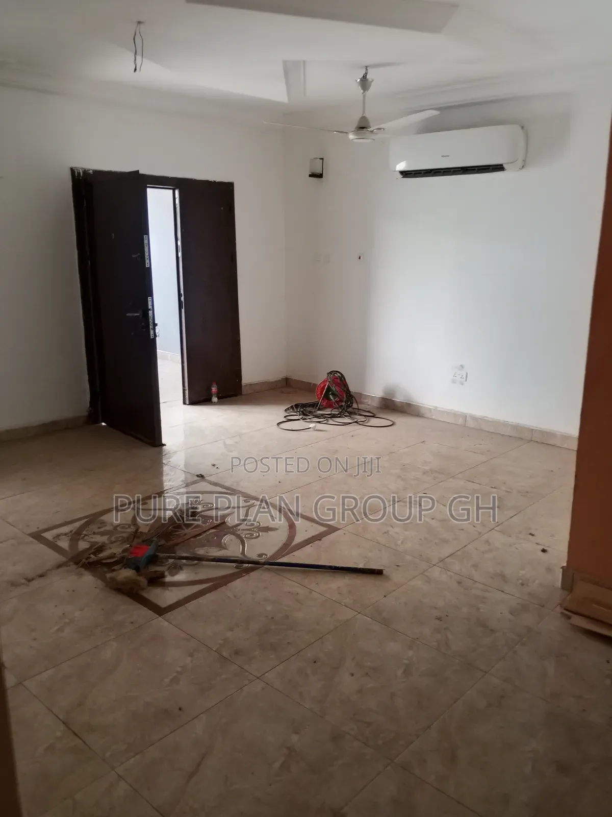 3bdrm Apartment in Achimota Golf, School Area for rent
