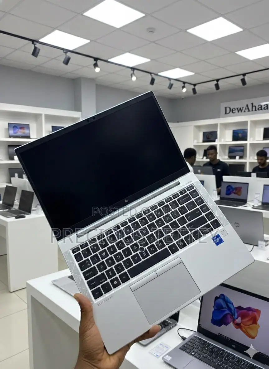 Laptop HP EliteBook 840 G8 16GB Intel Core I5 SSD 256GB