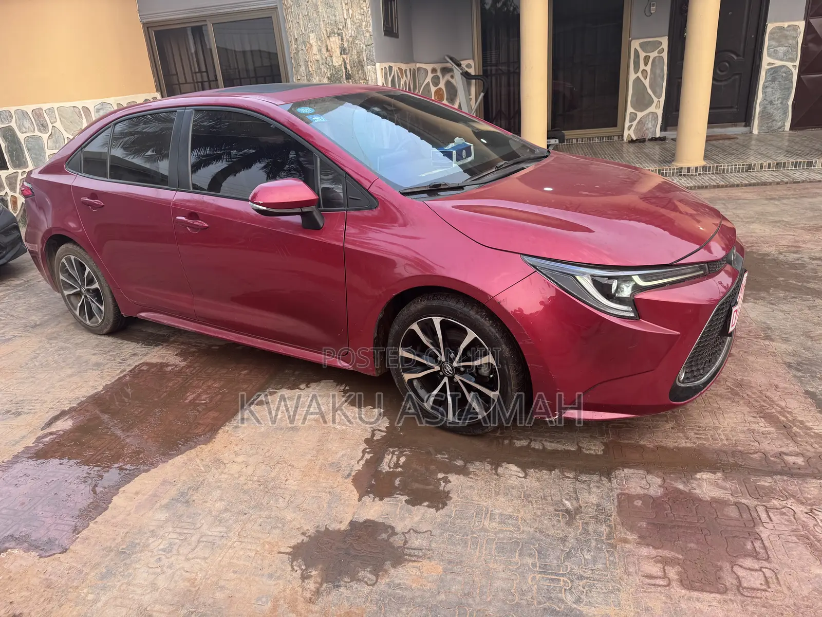 Toyota Corolla SE 2020 Red