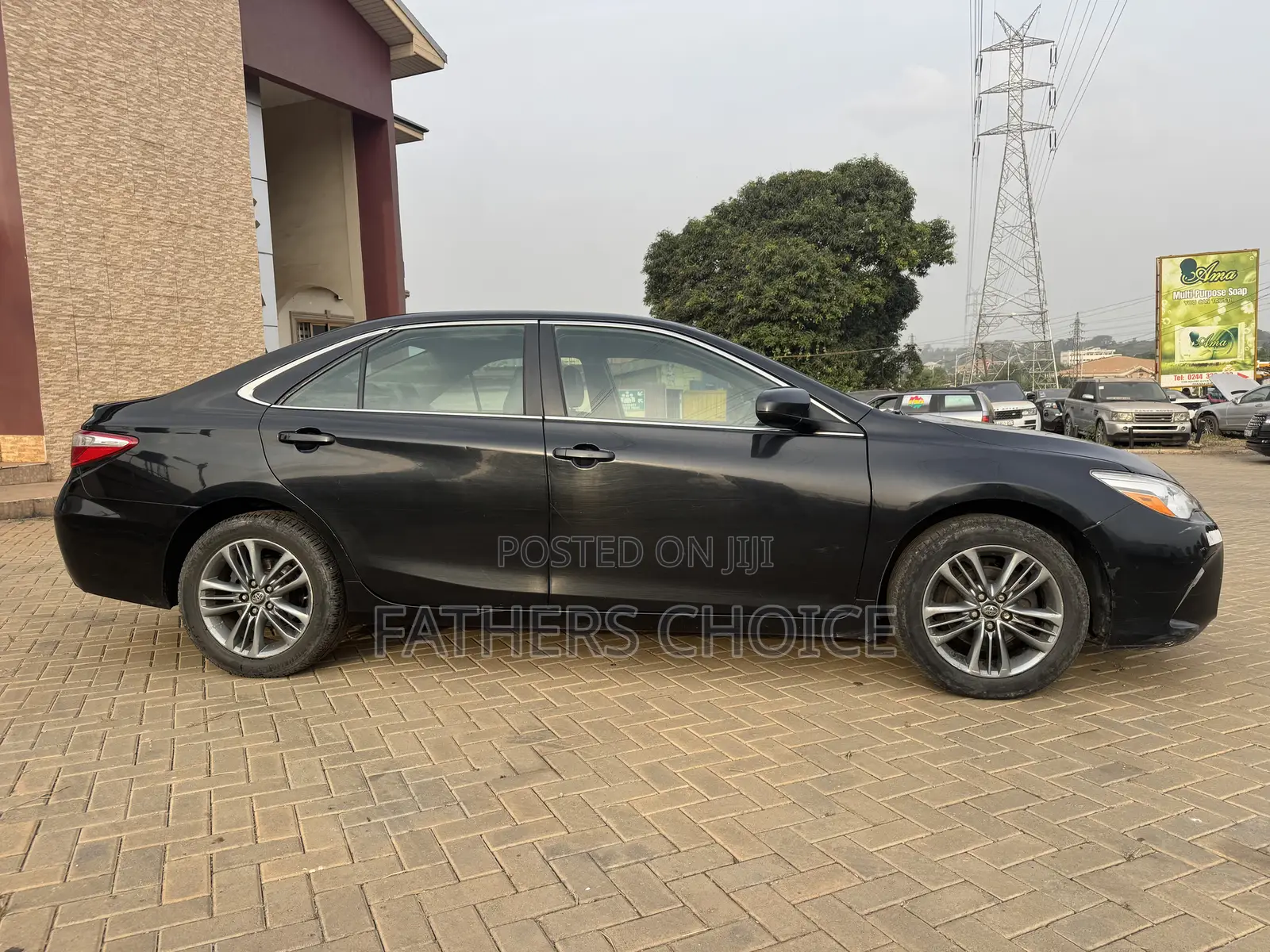 Toyota Camry SE w/Special Edition Pkg (2.5L 4cyl 6A) 2016 Black