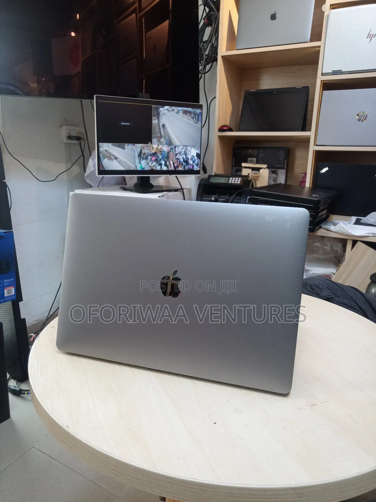 Laptop Apple MacBook Pro 2018 16GB Intel Core i7 SSD 512GB