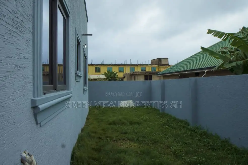 3bdrm House in Oyarifa for sale