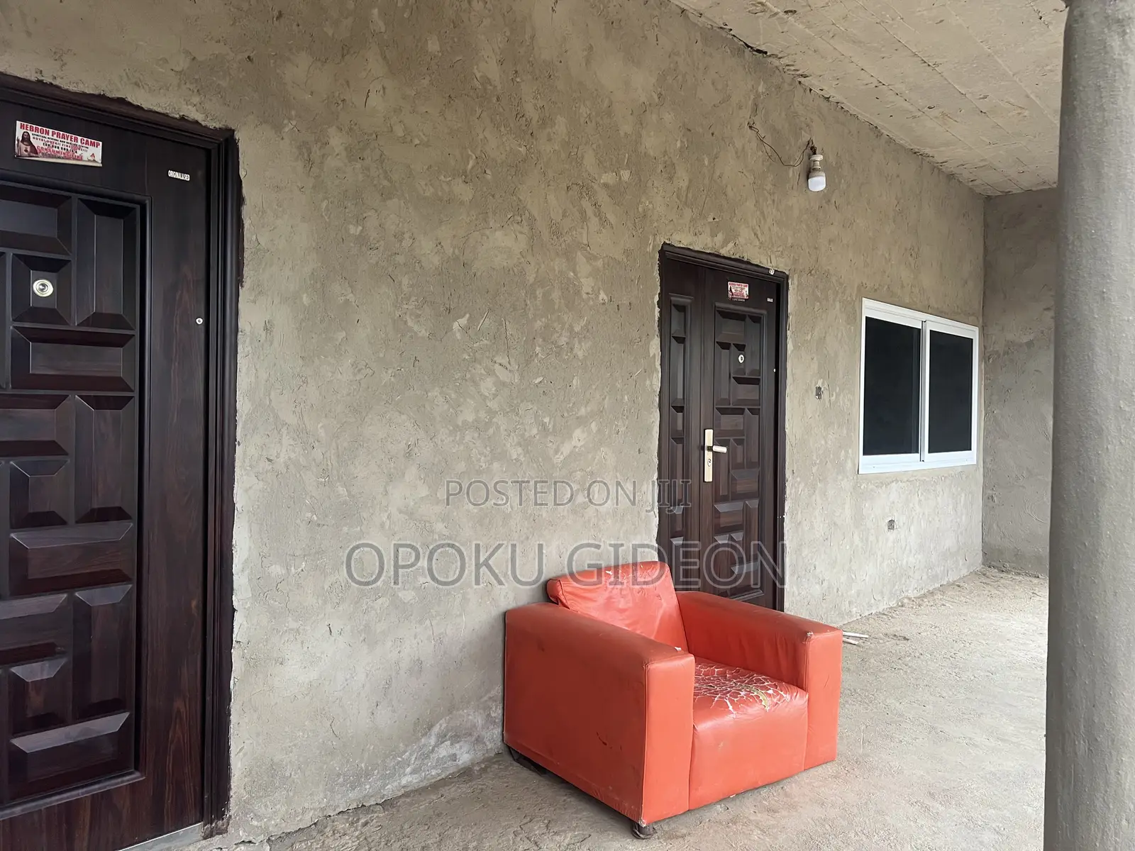 5bdrm House in Nsakina, Ablekuma for sale
