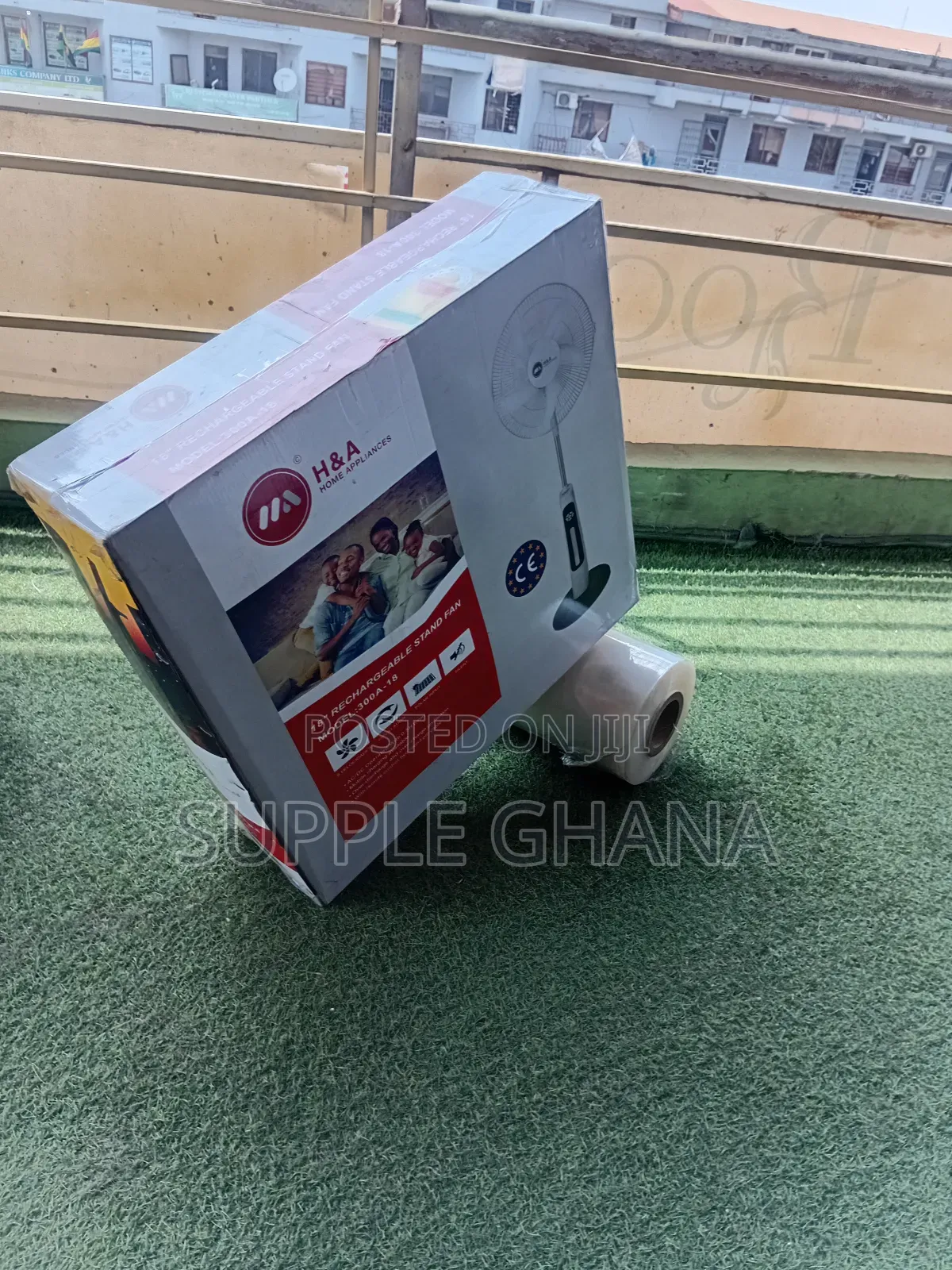 H A18 Cordless Stand Fan With Adjustable Height Tilt