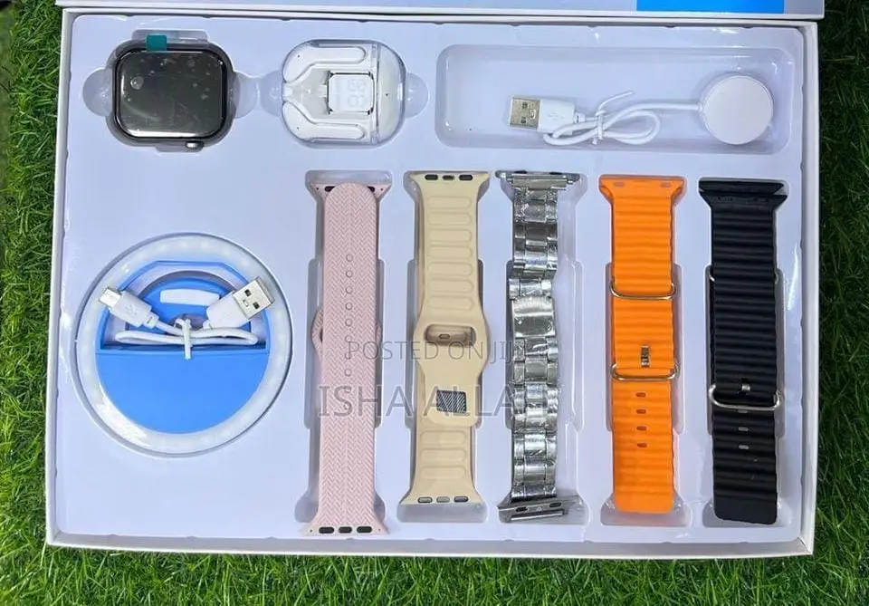 Dp7 Smartwatch Lifestyle Set With Mini Selfie Light