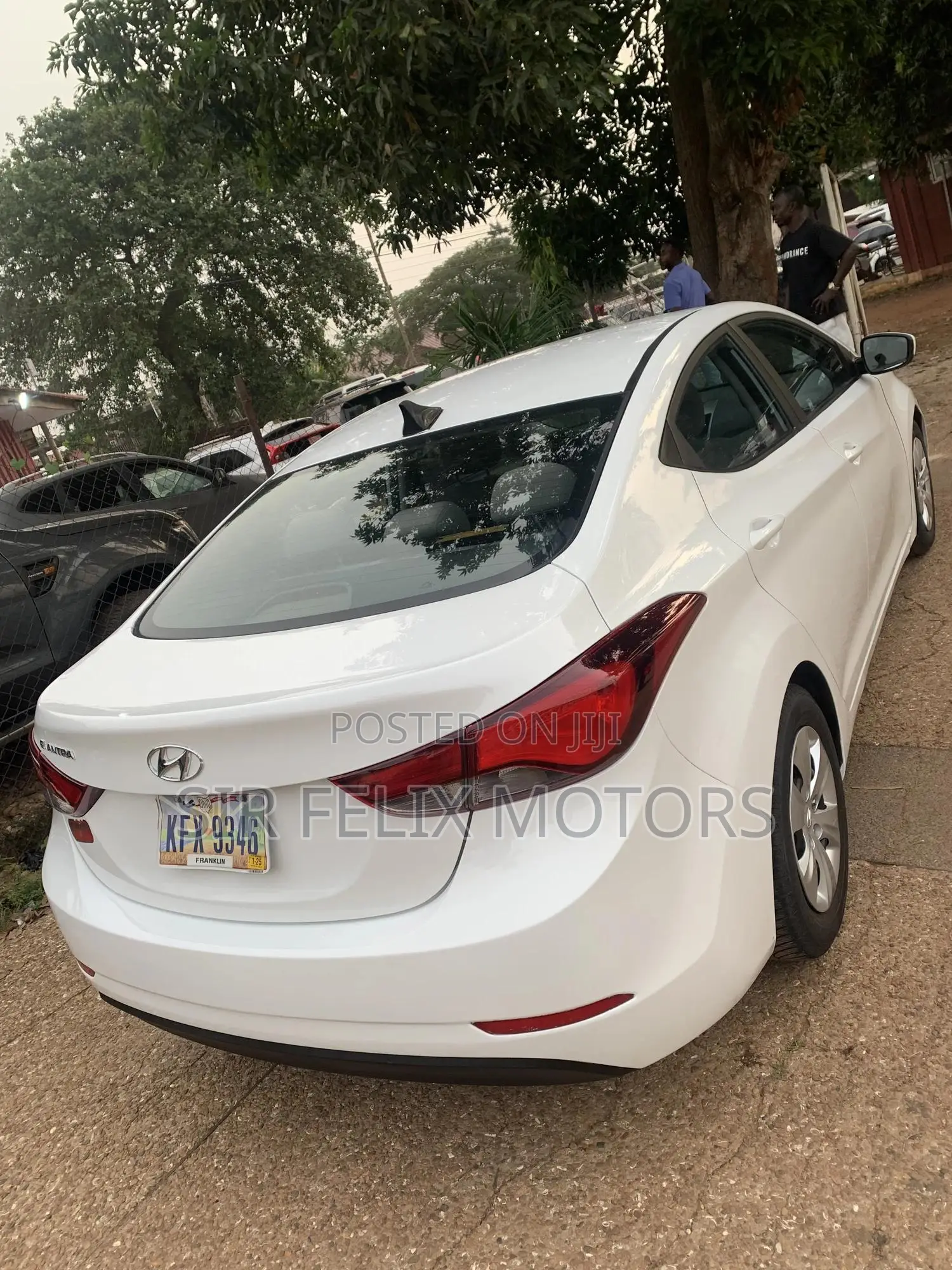 Hyundai Elantra Limited PZEV 4dr Sedan (1.8L 4cyl 6A) 2014 White