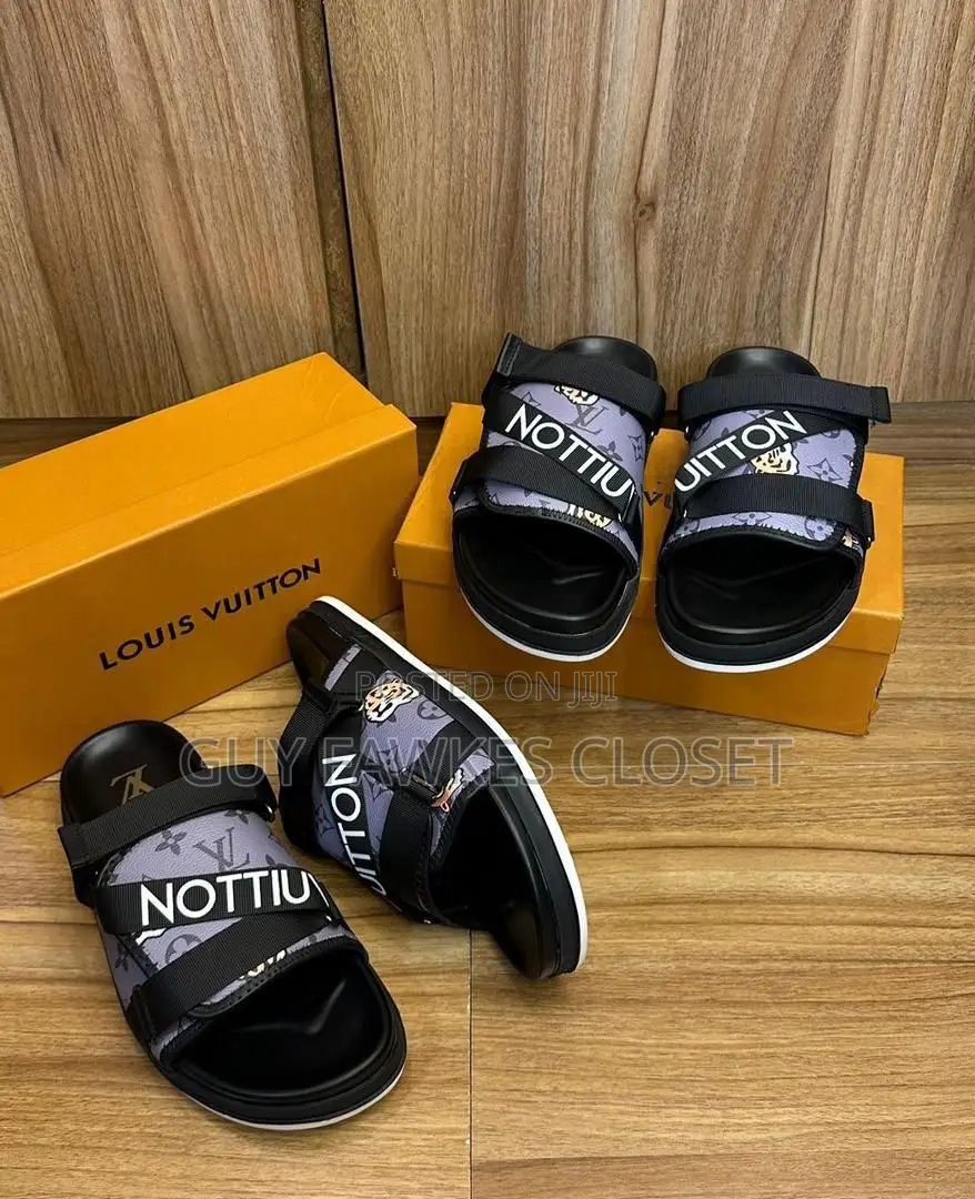 Louis Vuitton Honolulu Canvas Slippers
