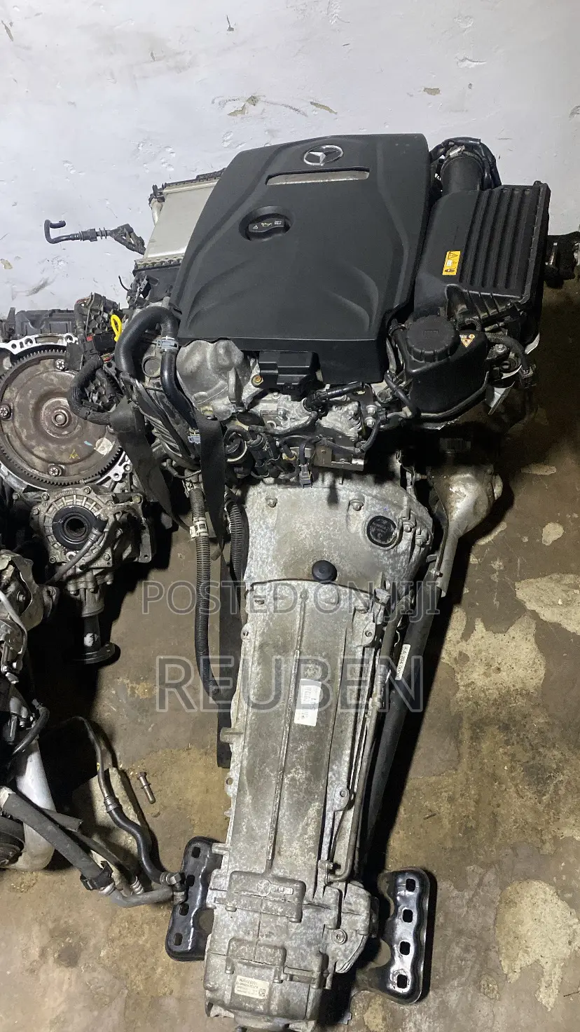 W205 Complete Engine