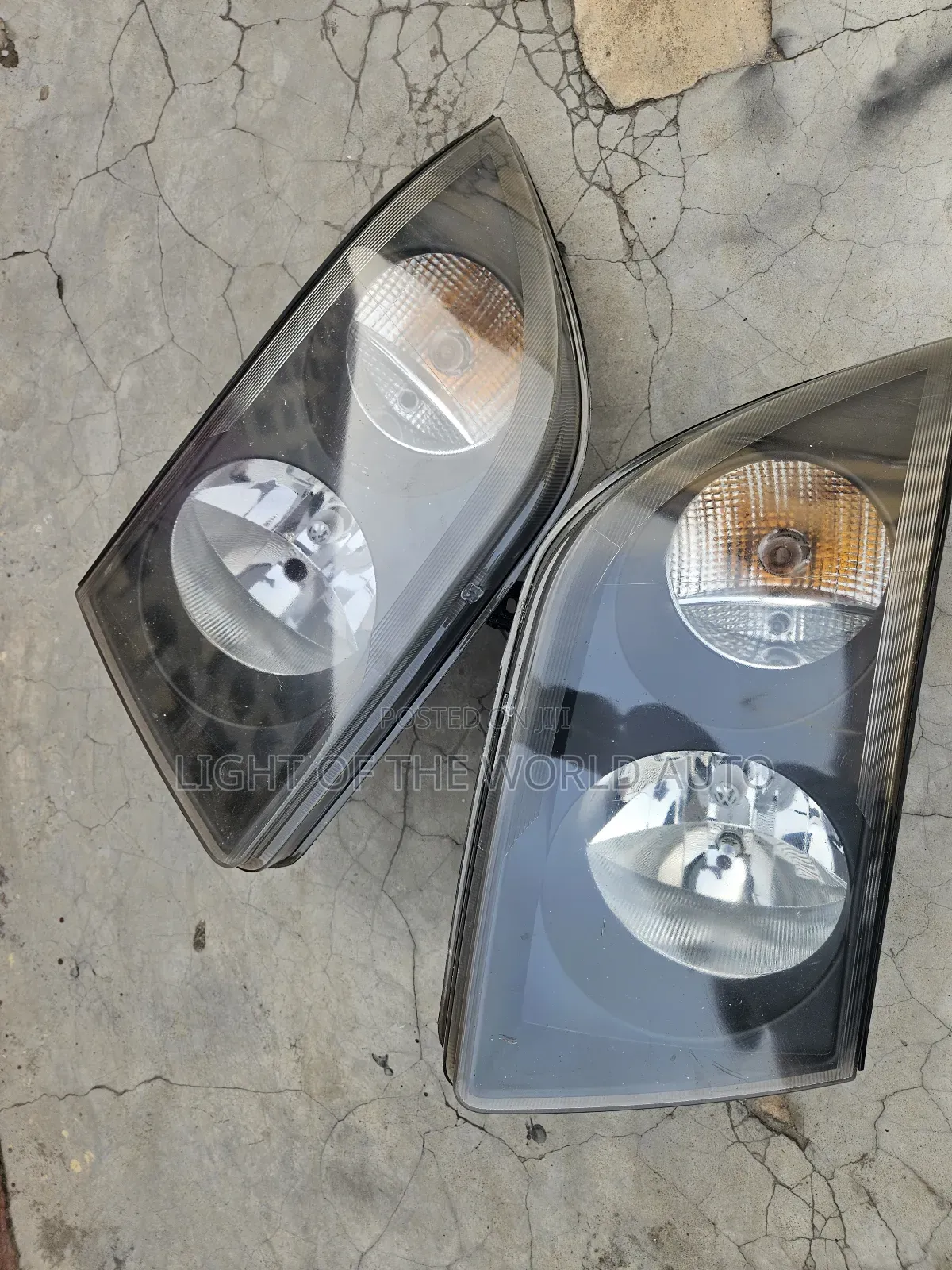 Vw Crafter Headlight Available