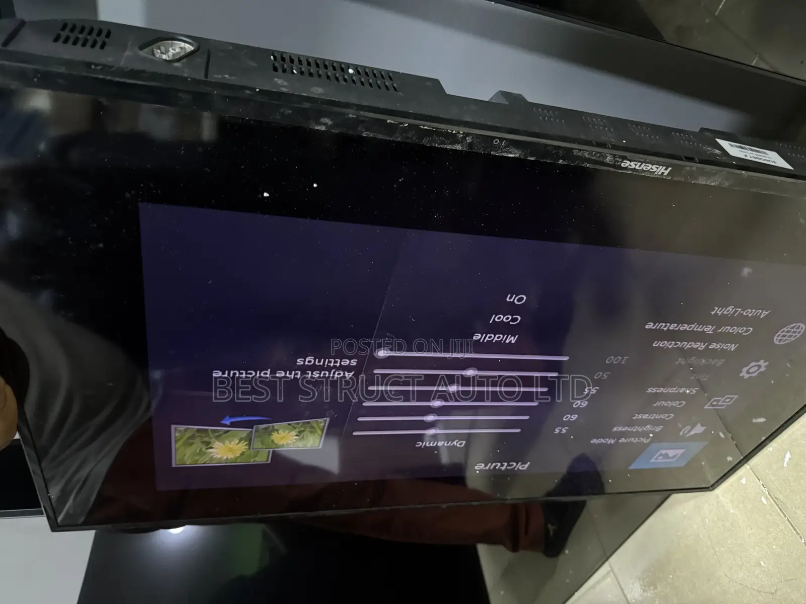 40 Inches Hisense Led TVS