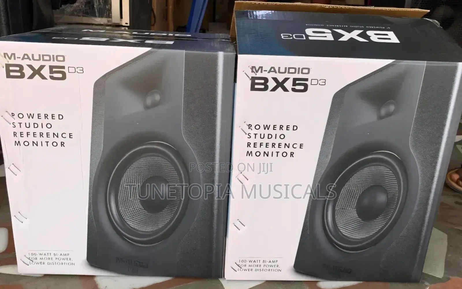 M-audio Bx5 D3 5-inch Powered Studio Monitors.