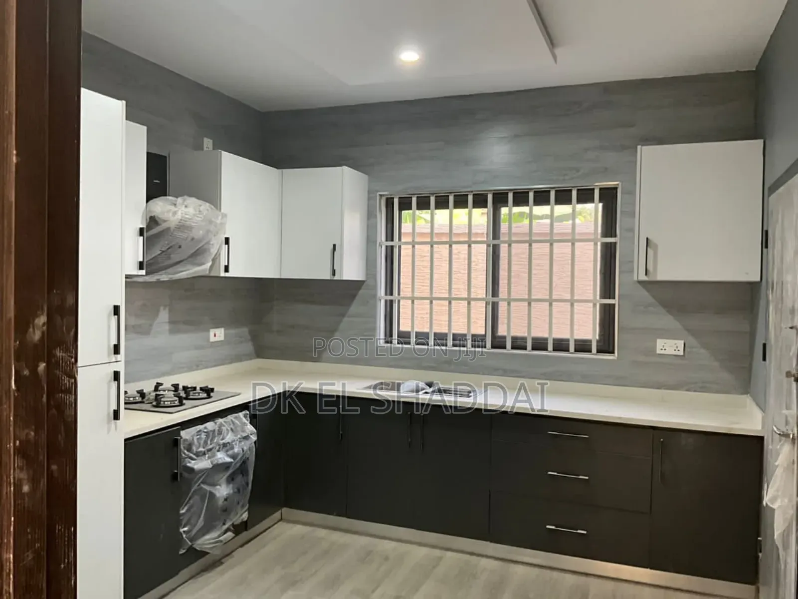 3bdrm House in Pokuase for sale