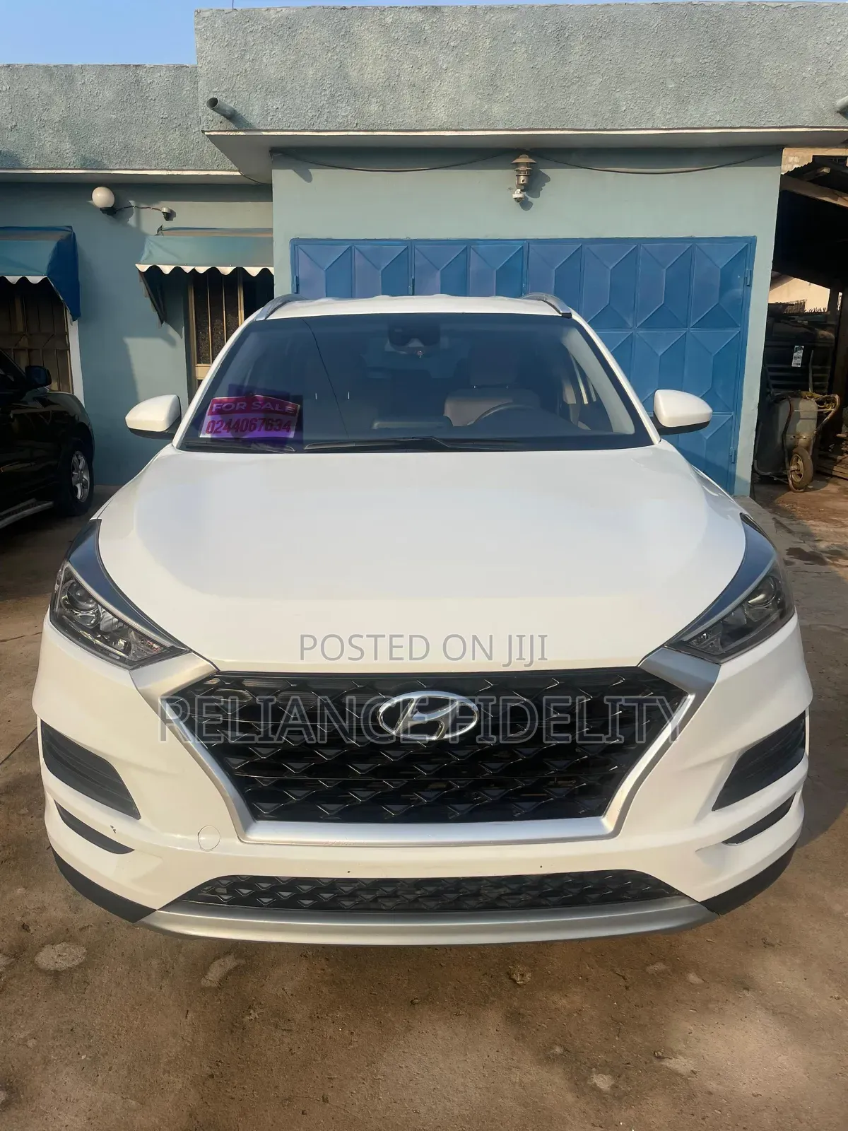Hyundai Tucson SE 2022 White