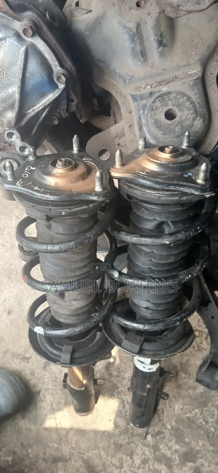 Honda Cr-v 2017 to 2020 Front Shocks