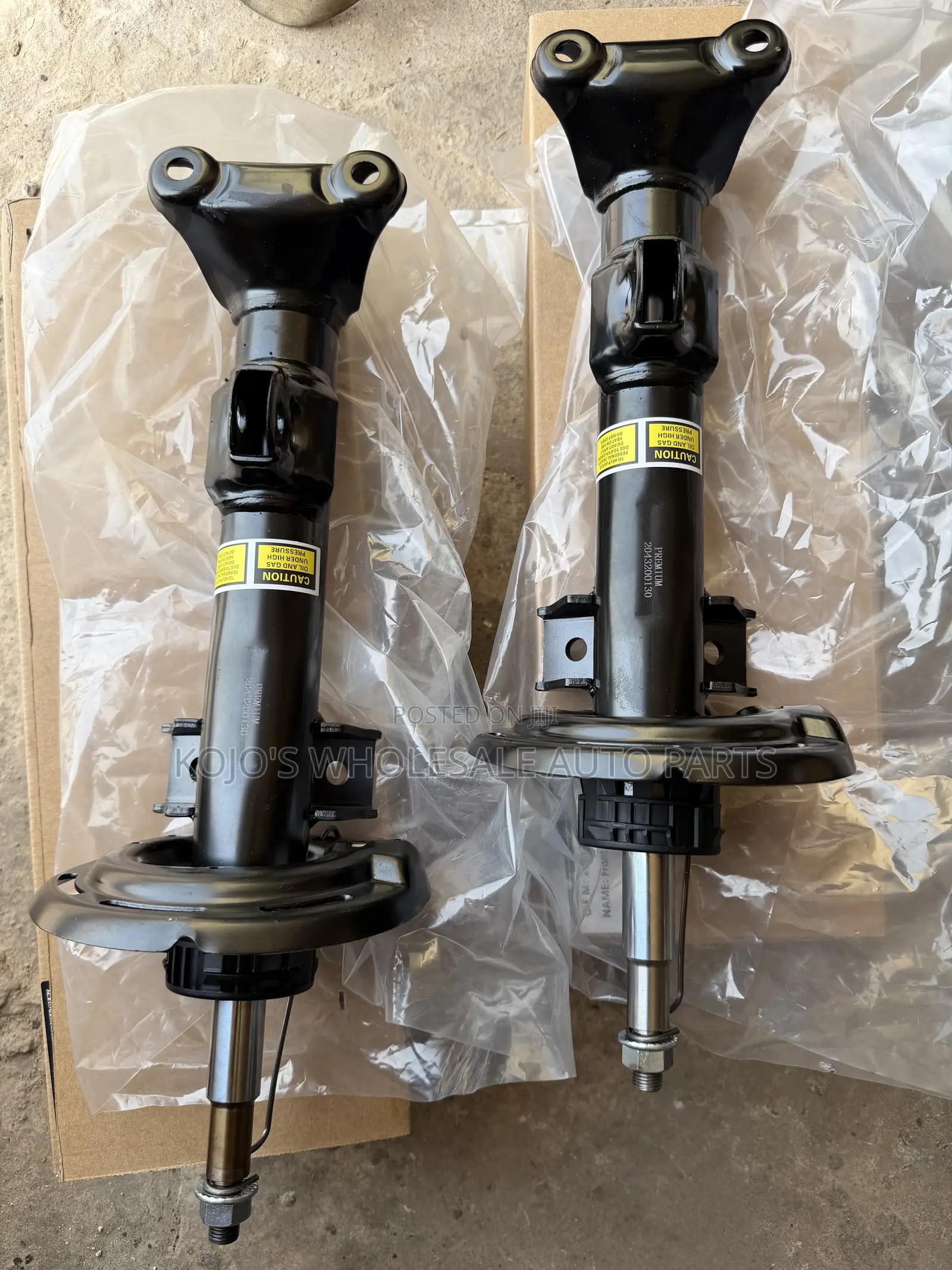 Mercedes Benz C250 W204 Front Shocks Absorber.