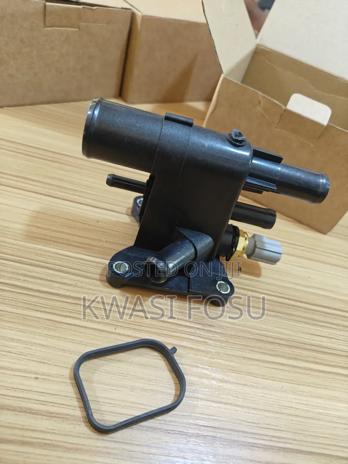 Volvo S60 V60 S80 Xc60 2010-2017  Thermostat Housing