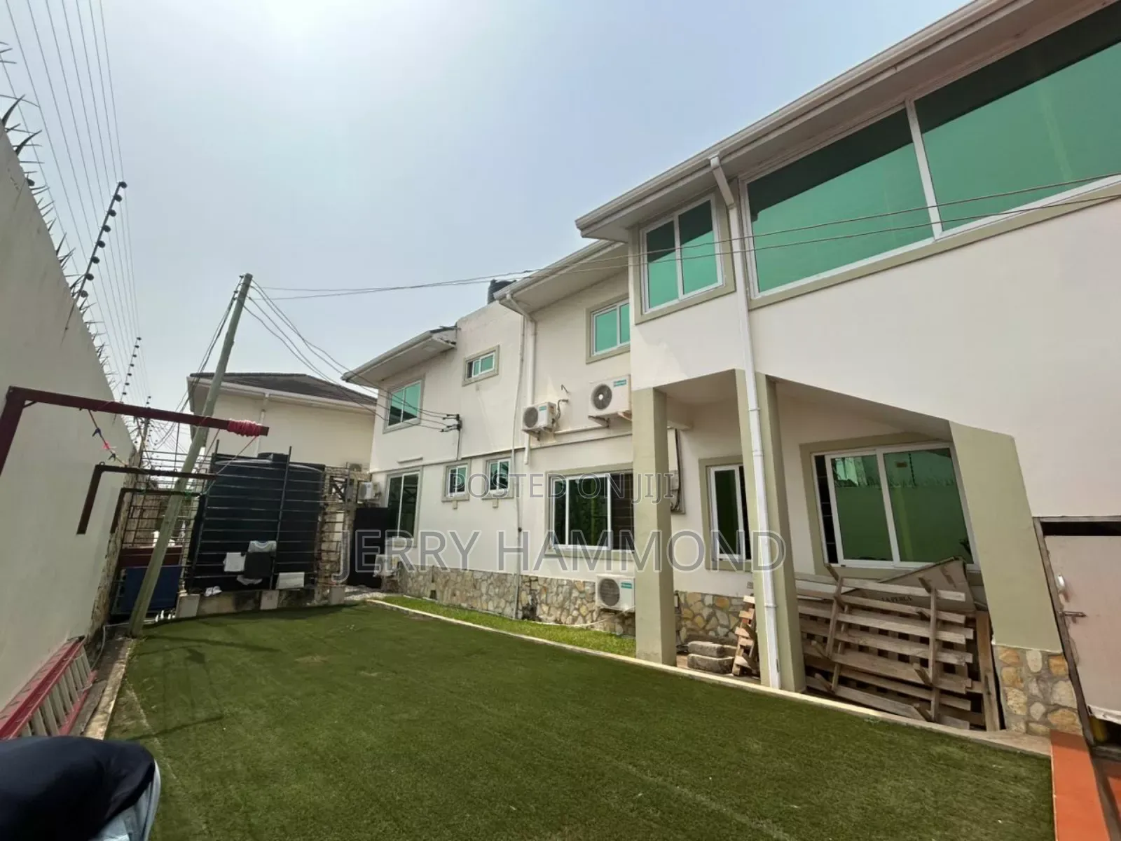 8bdrm Mansion in Cantoment In A Seren, Cantonments for rent