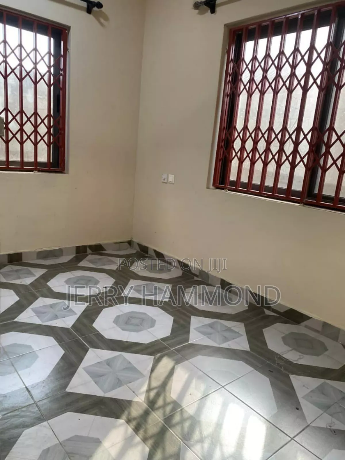 2bdrm Apartment in Lekman Hospital, New Town for rent