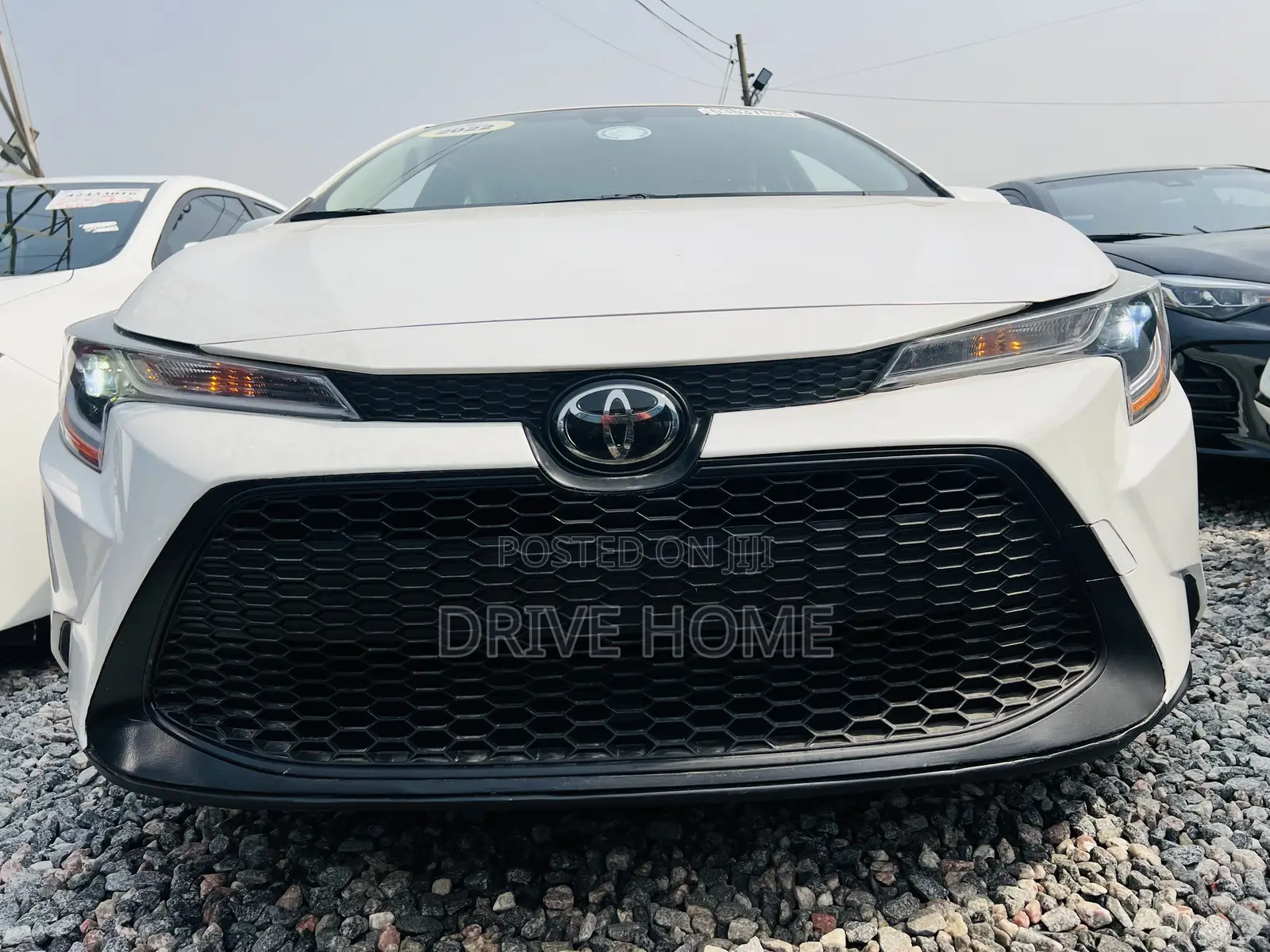 Toyota Corolla SE 2022 White