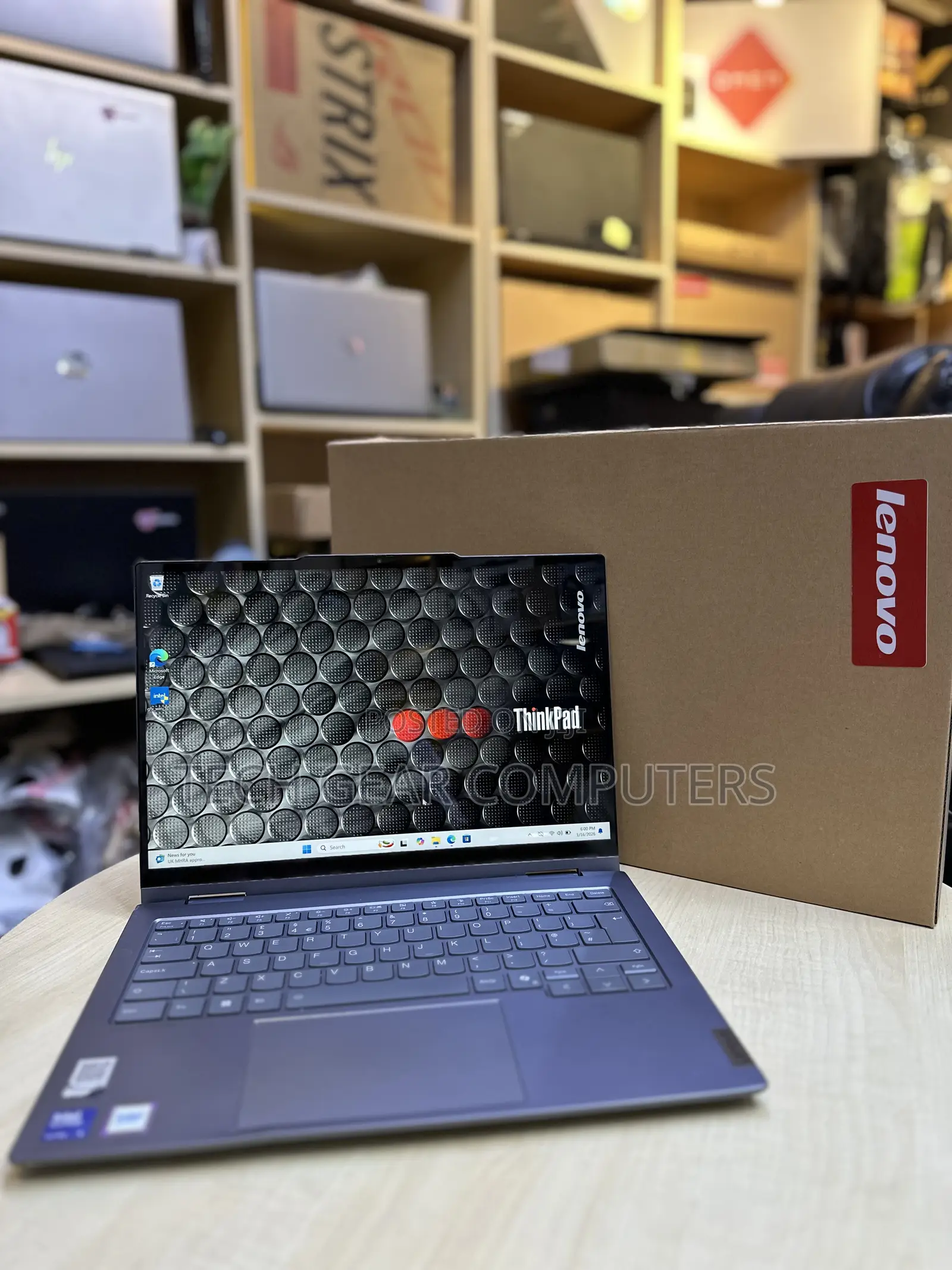 Laptop Lenovo Thinkbook 14 16GB Intel Core Ultra 5 SSD 256GB